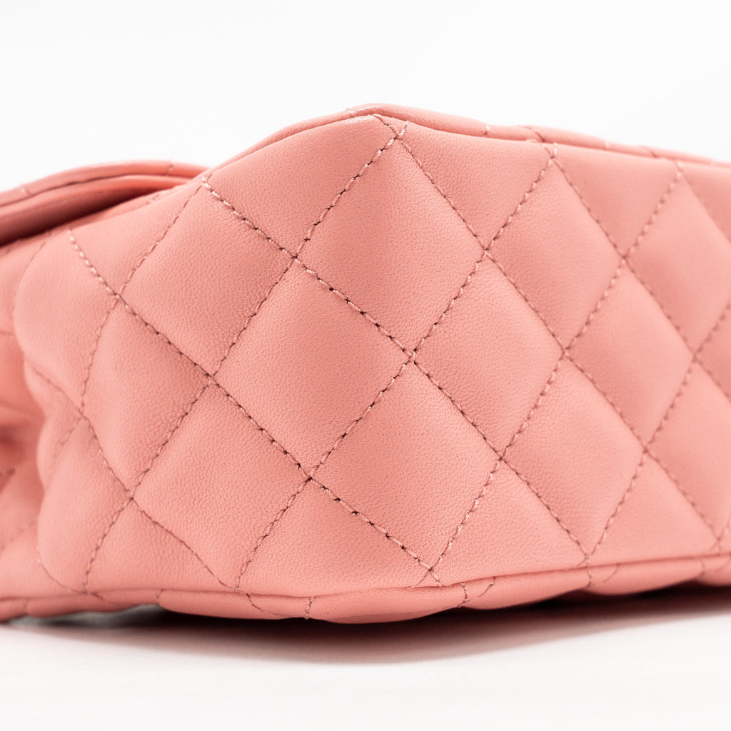 CHANEL 23K DETAIL TOP HANDLE FLAP BAG LAMBSKIN PINK GHW (MICROCHIP)