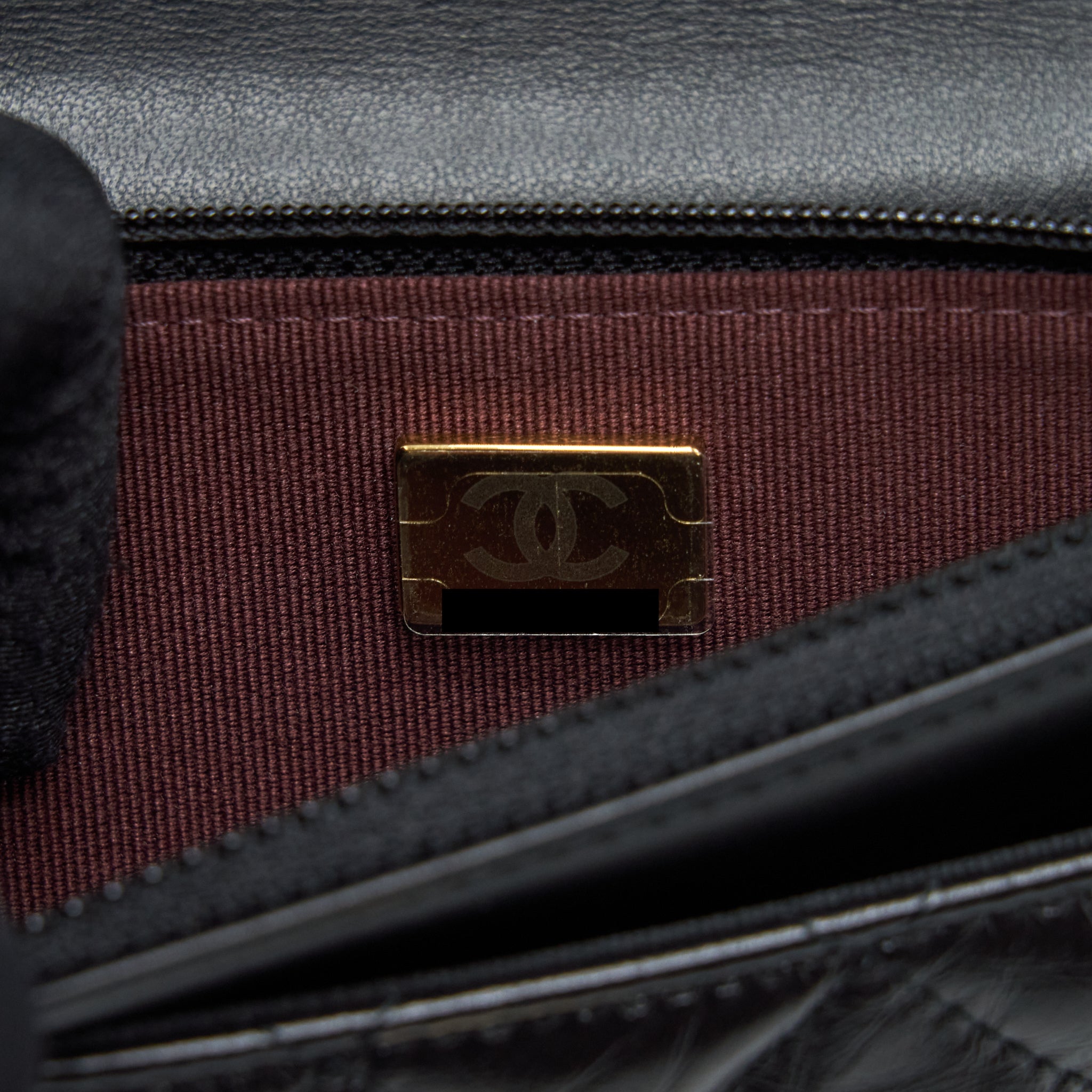 CHANEL 2.55 REISSUE WALLET ON CHAIN AGED CALFSKIN BLACK GHW (MICROCHIP)