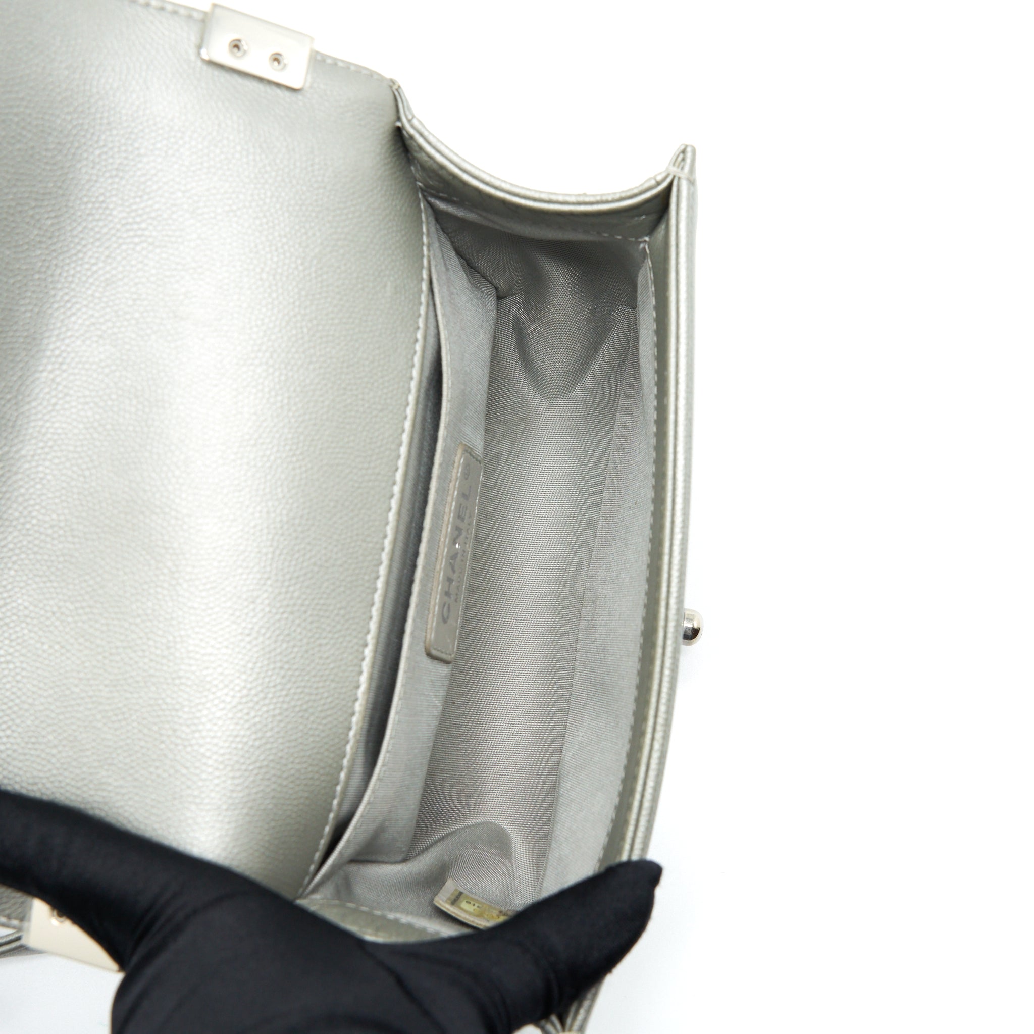 CHANEL SMALL BOY BAG CAVIAR LIGHT GREY SHW