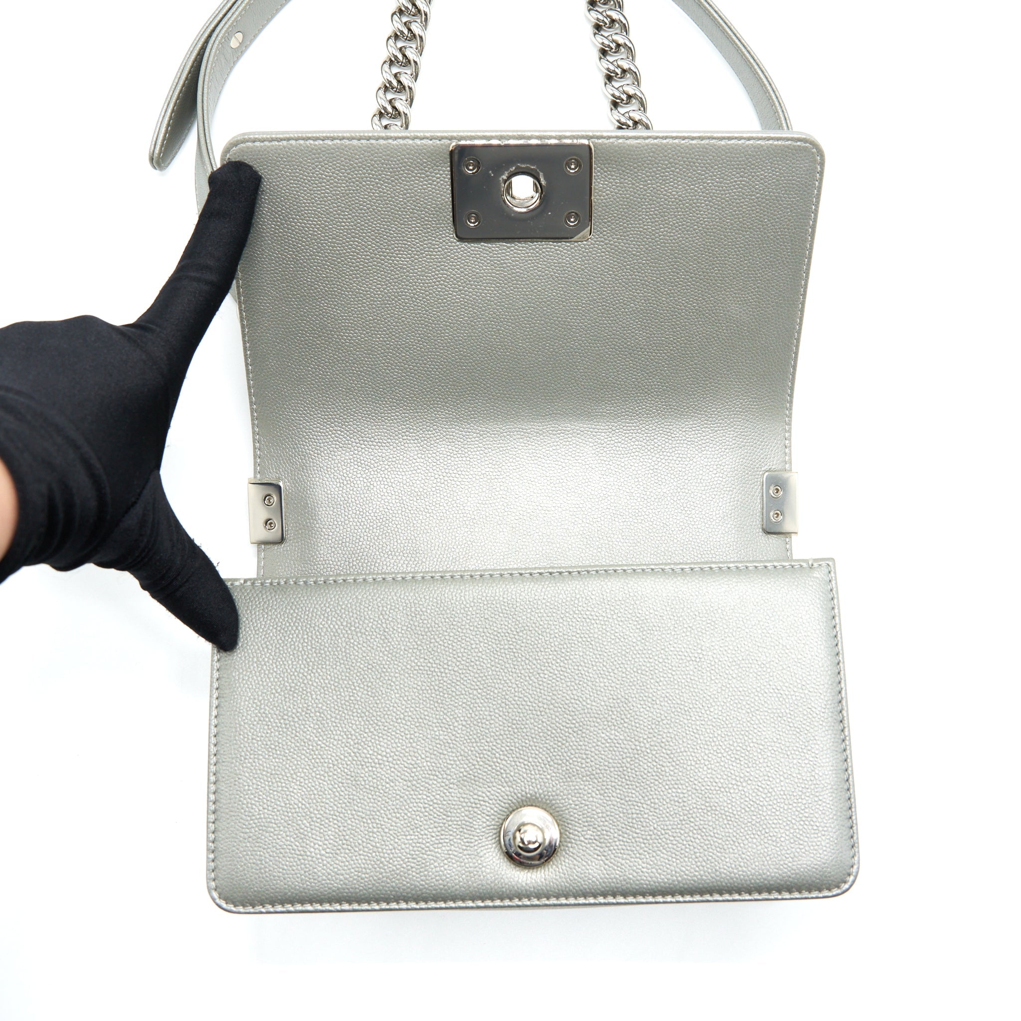 CHANEL SMALL BOY BAG CAVIAR LIGHT GREY SHW