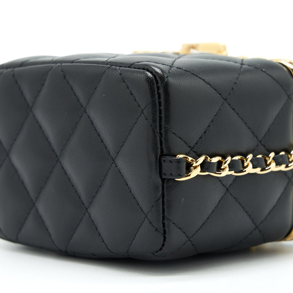 CHANEL SMALL CLIP FLAP VANITY WITH CHAIN LAMBSKIN BLACK GHW
