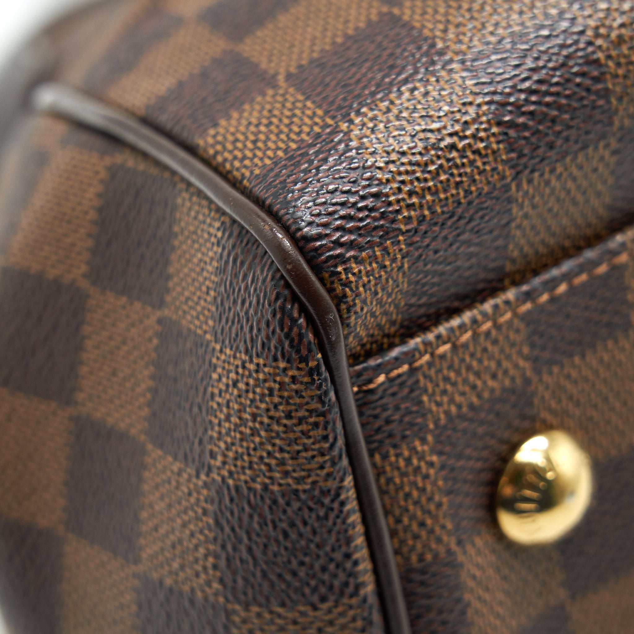 LOUIS VUITTON DAMIER CANVAS TREVI BAG 2