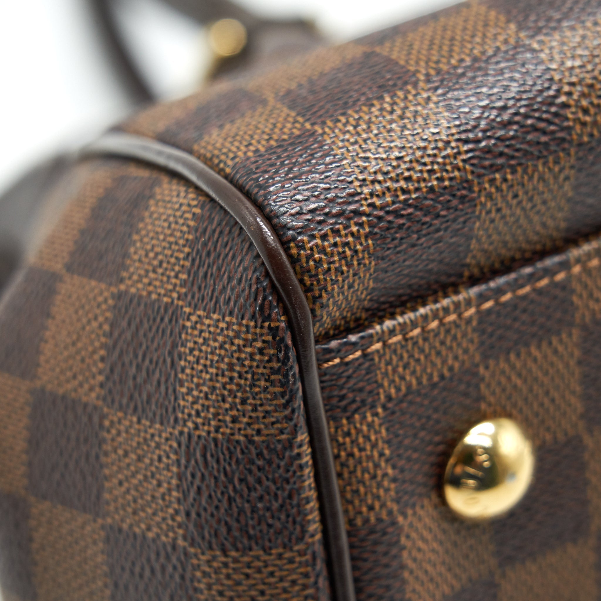 LOUIS VUITTON DAMIER CANVAS TREVI BAG 2