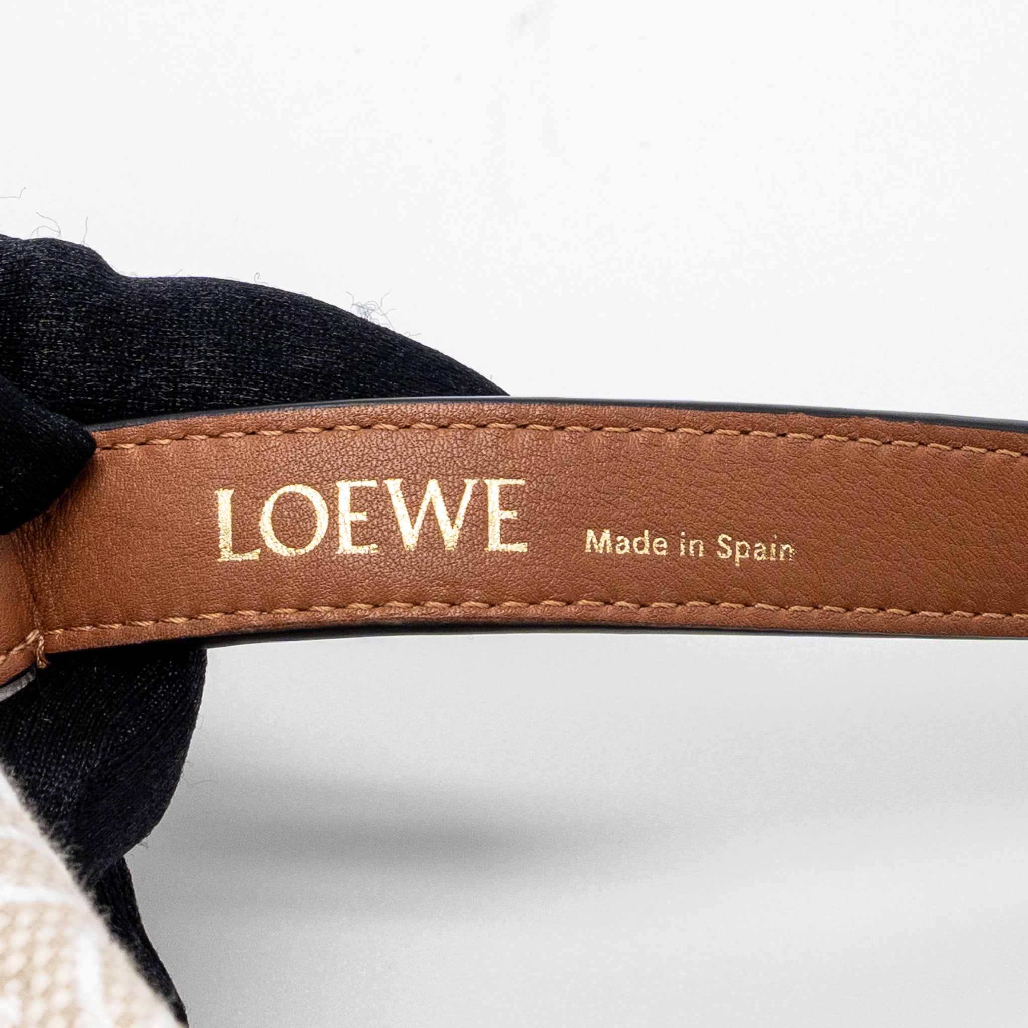 LOEWE SMALL CUBI BAG ANAGRAM JACQUARD / CALFSKIN BEIGE / BROWN GHW