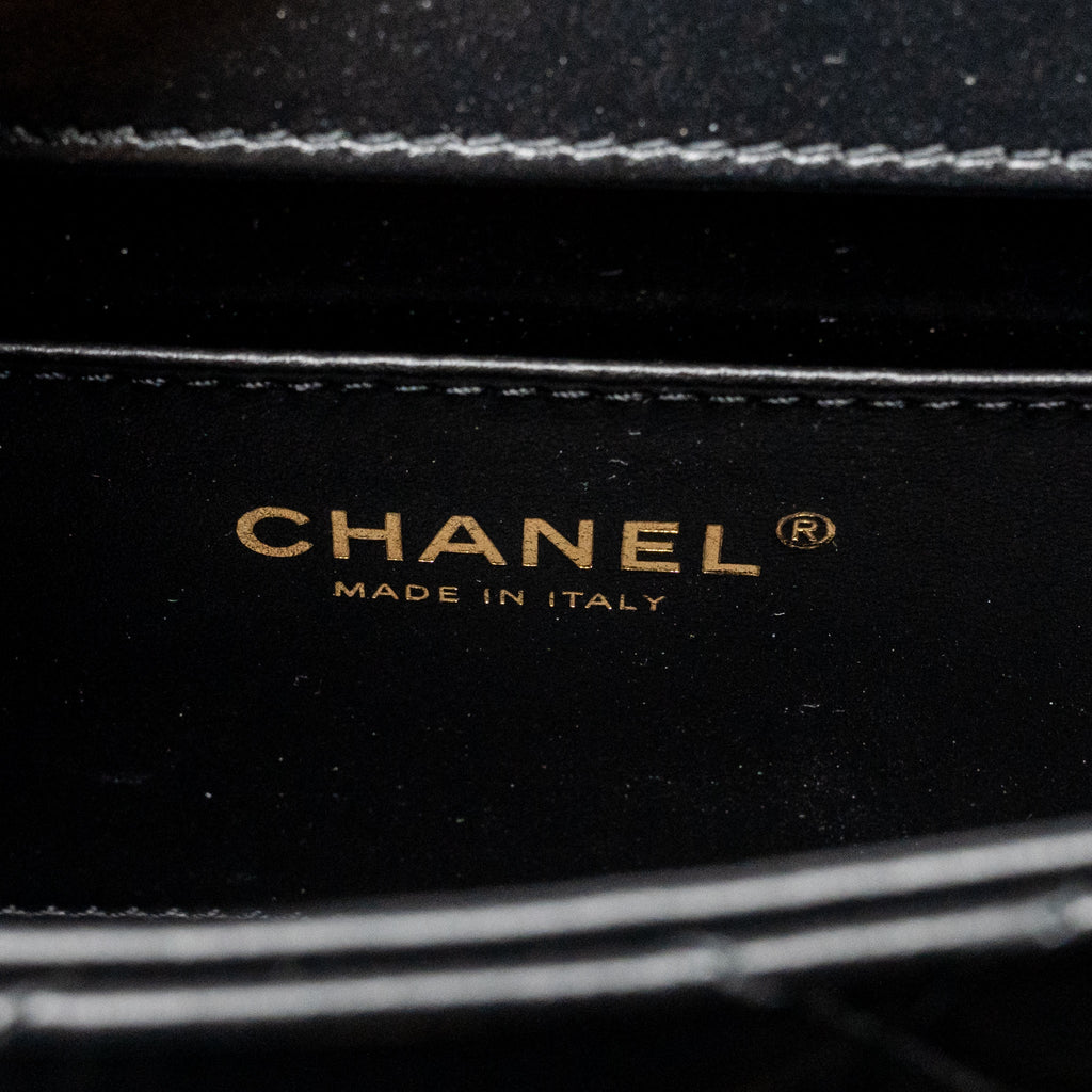 CHANEL GOLD CRUSH FLAP BAG CALFSKIN BLACK GHW (MICROCHIP)