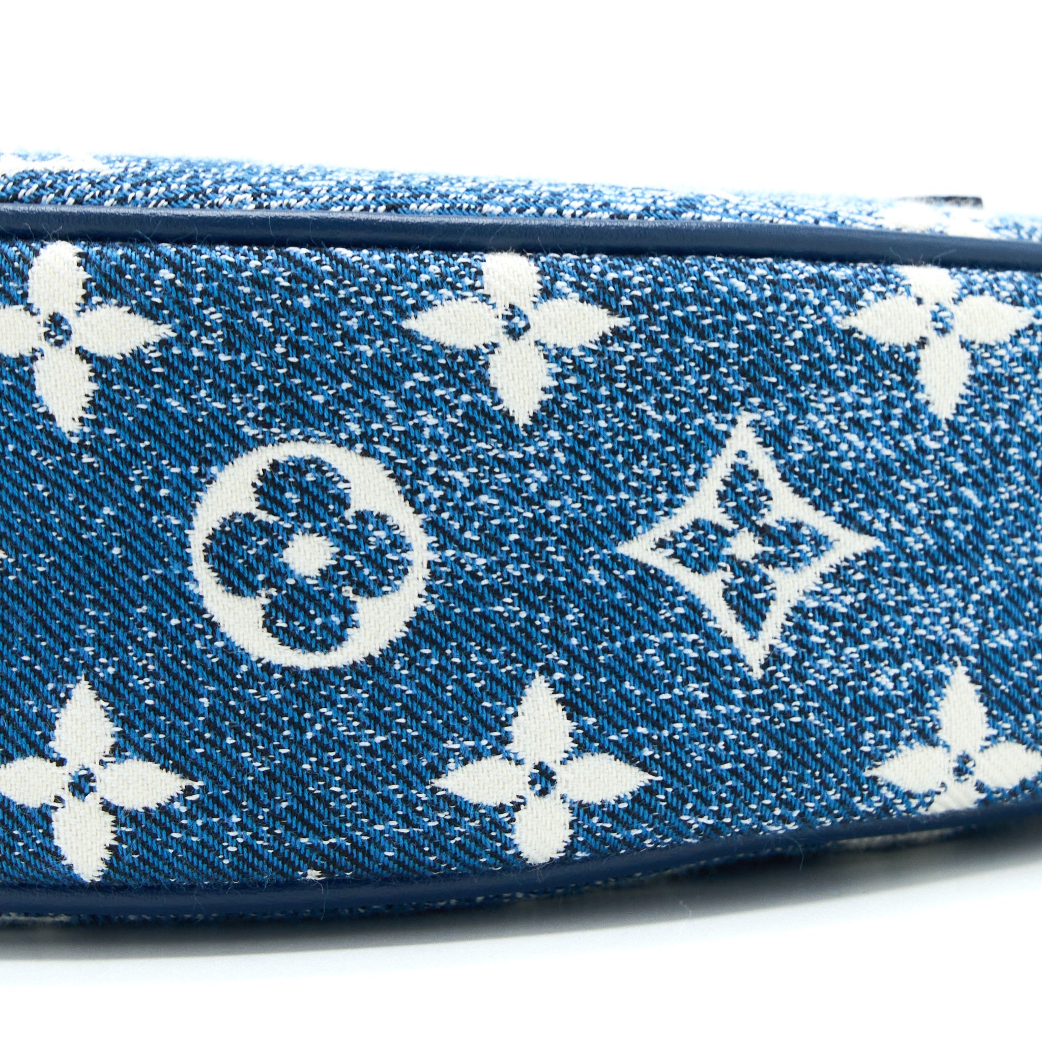 LOUIS VUITTON HALF-MOON LOOP BAGUETTE HANDBAG DENIM BLUE GHW
