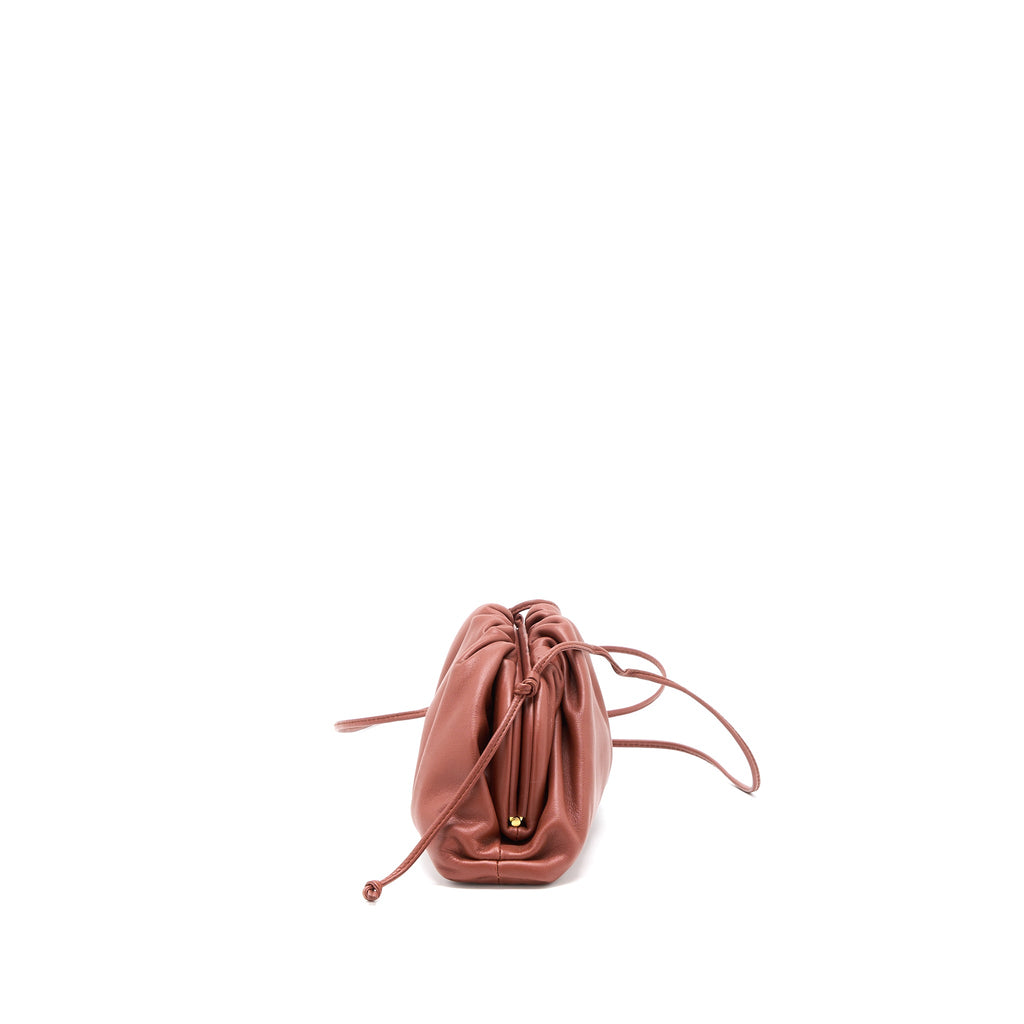 BOTTEGA VENETA MINI POUCH CALFSKIN DARD RED GHW
