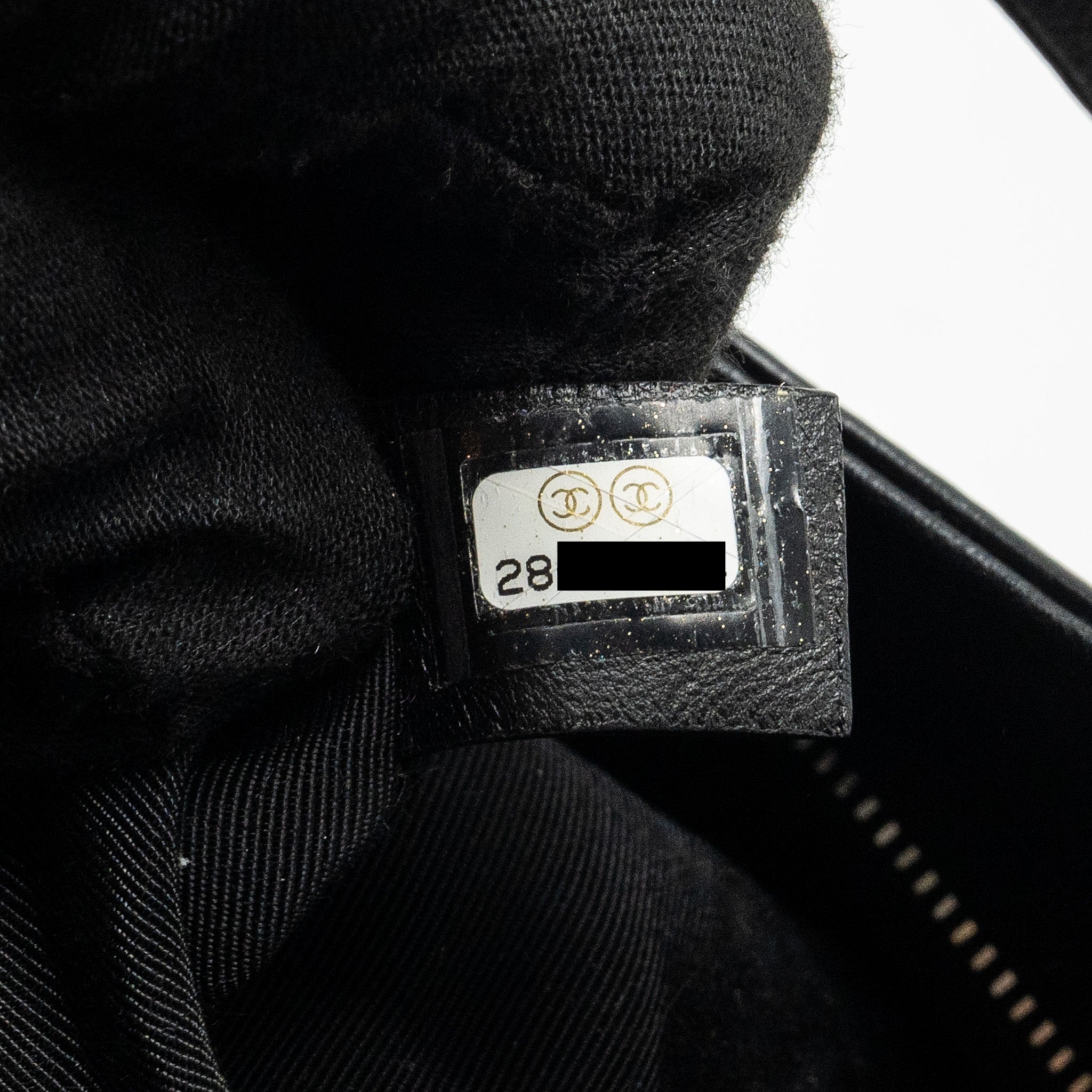 CHANEL 31 BAG CALFSKIN BLACK SHW