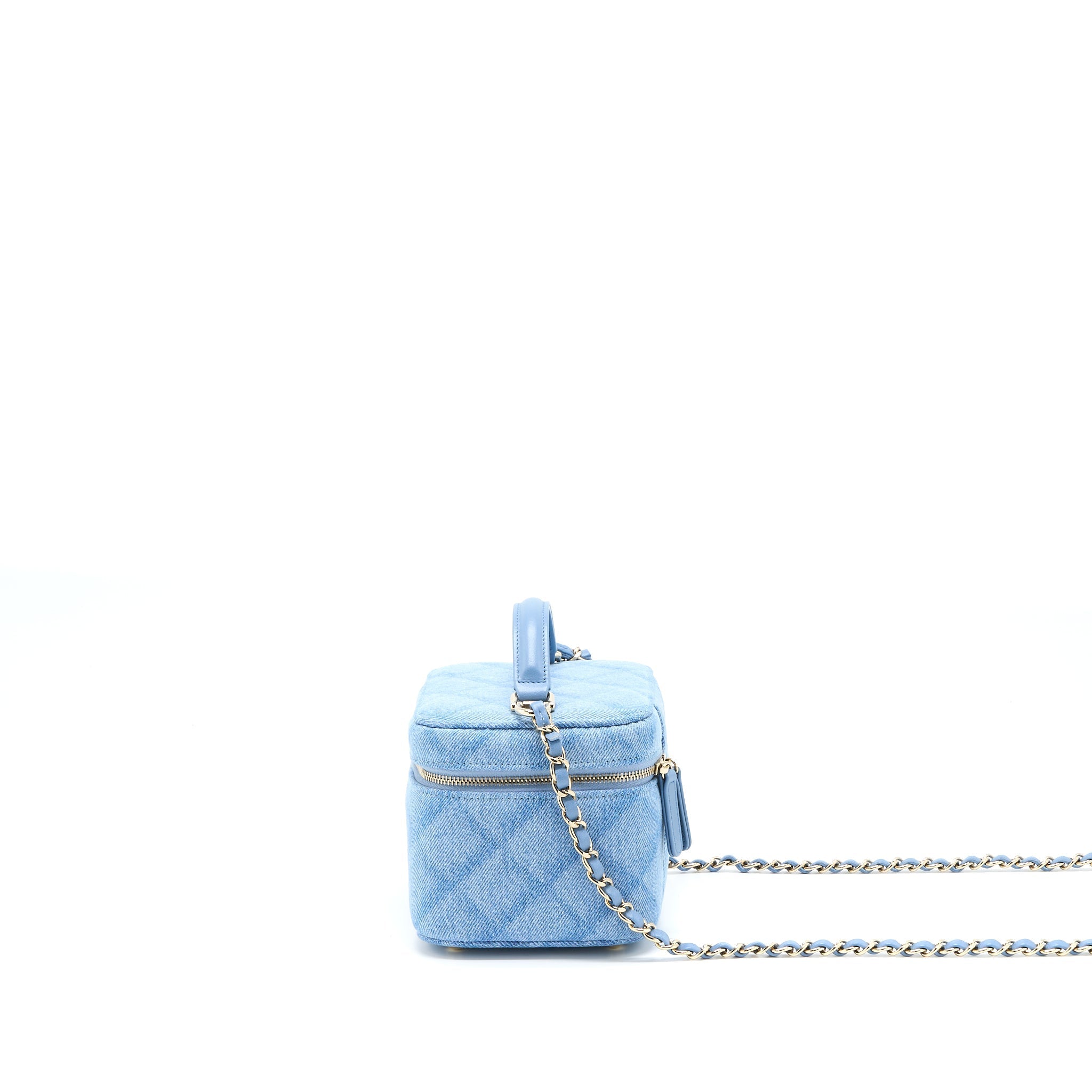 CHANEL VANITY CASE WITH CHAIN DENIM LGHW (MICROCHIP)
