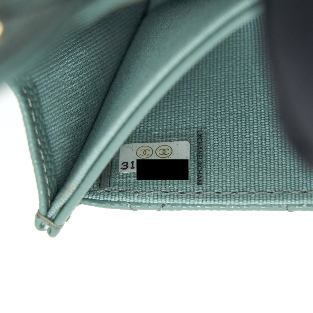 CHANEL 22C FLAP CARD HOLDER CAVIAR NG124 GREEN LGHW