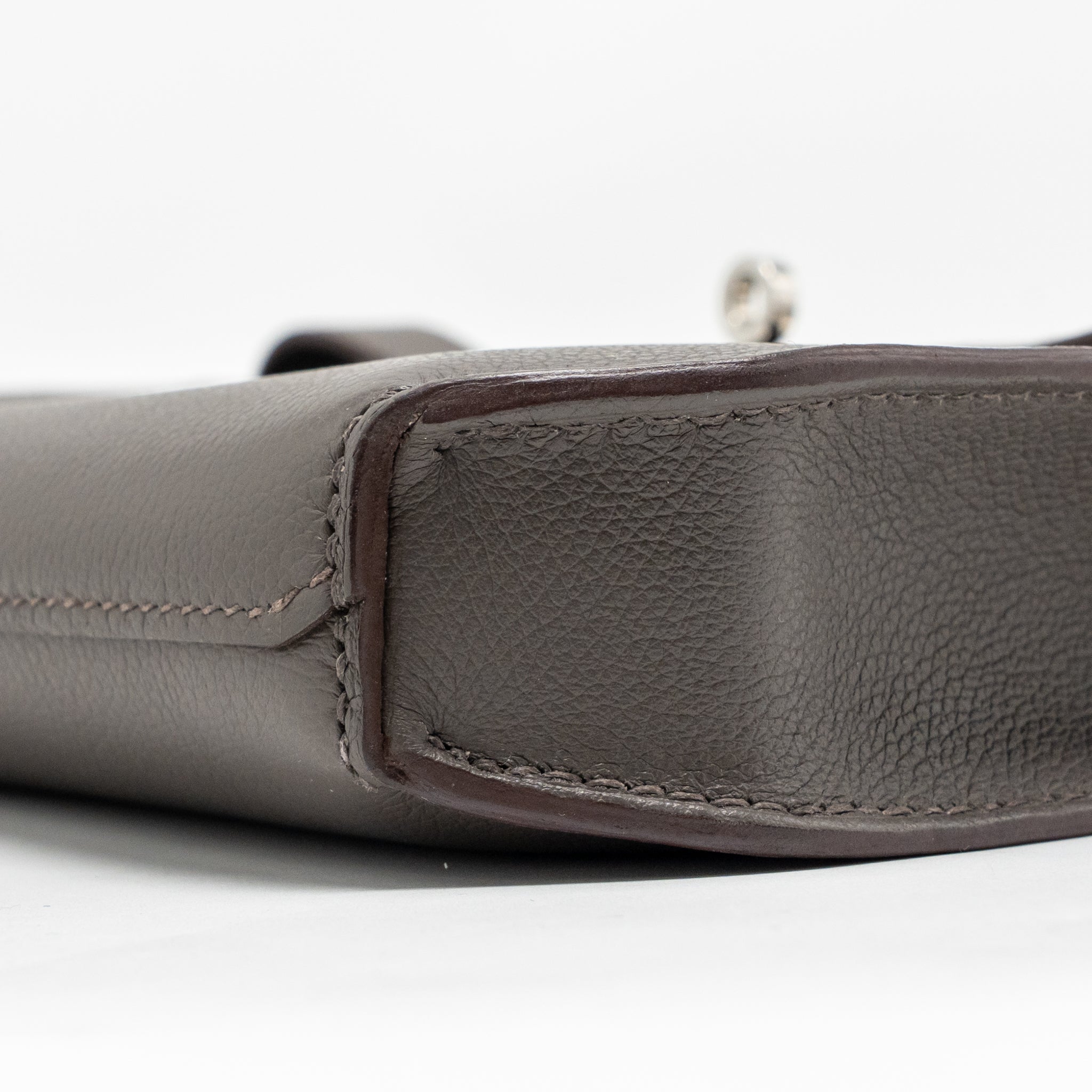 HERMES POCHETTE KELLY DEPECHES 25 EVERCOLOR GRIS ETAIN SHW