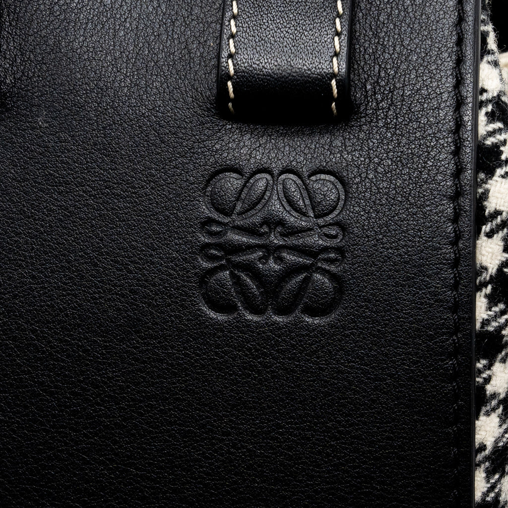 LOEWE SMALL HAMMOCK BAG CALFSKIN / FABRIC MULTICOLOR BLACK / WHITE SHW