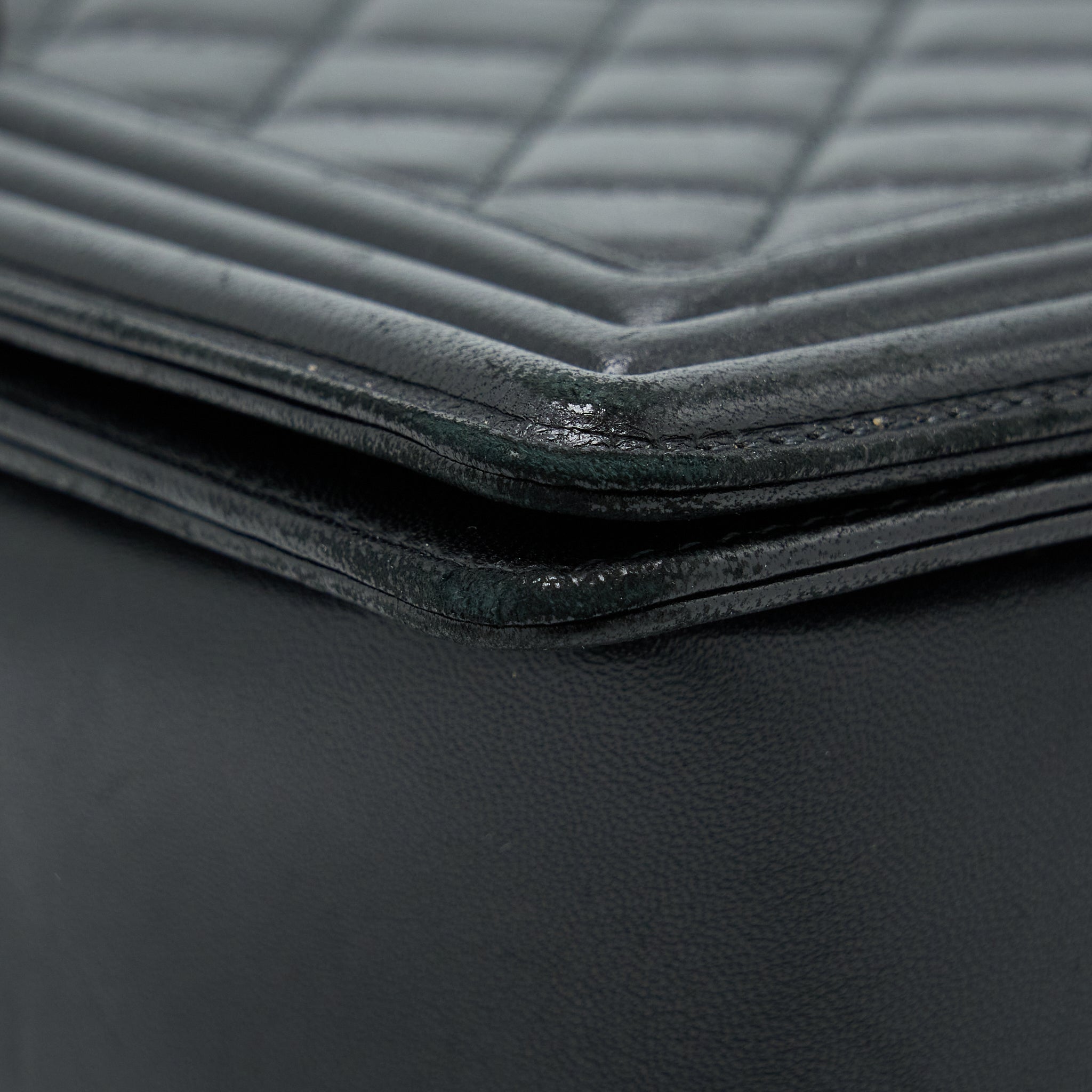CHANEL MEDIUM BOY BAG LAMBSKIN BLACK RUTHENIUM SHW