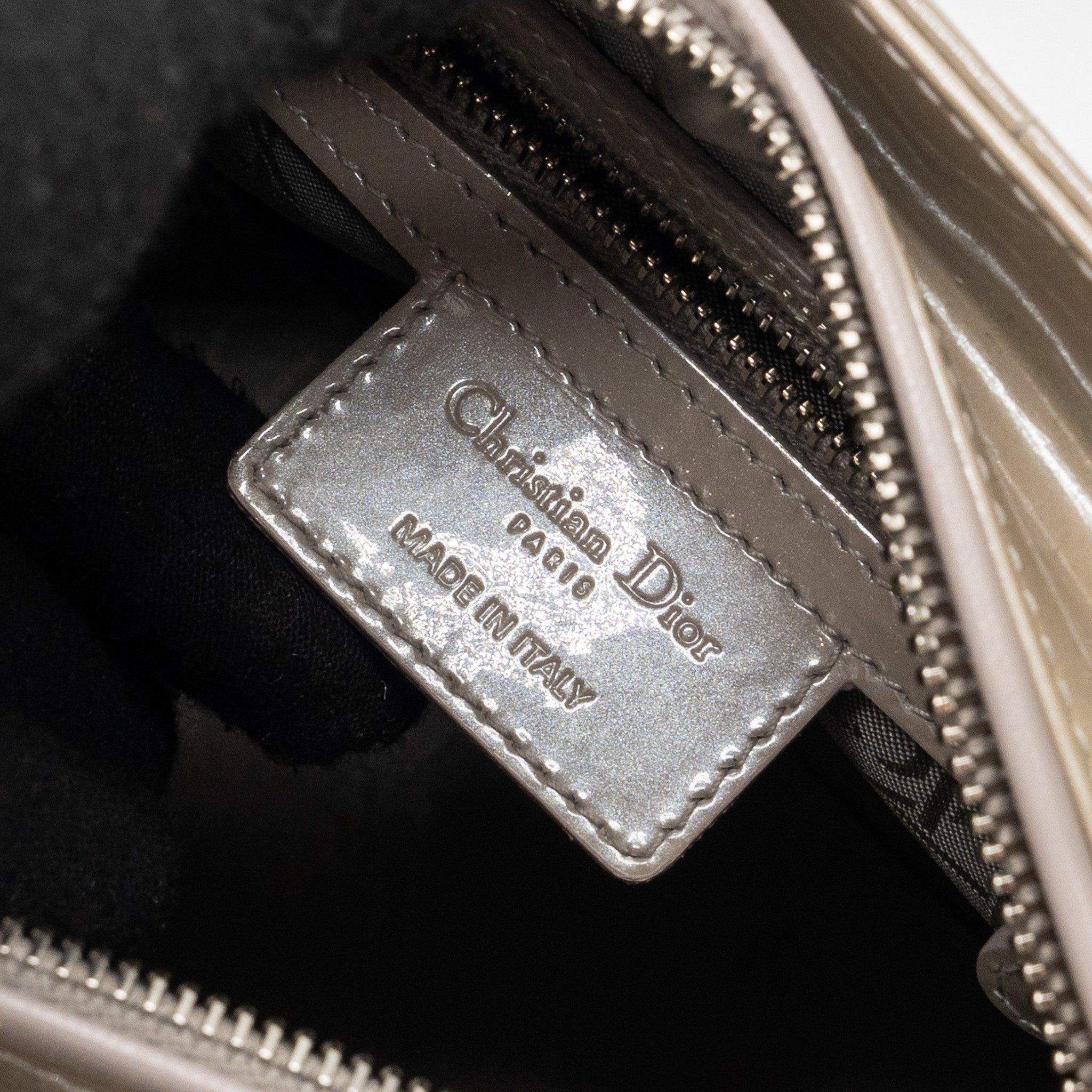 DIOR MEDIUM LADY DIOR PATENT LIGHT GREY SHW