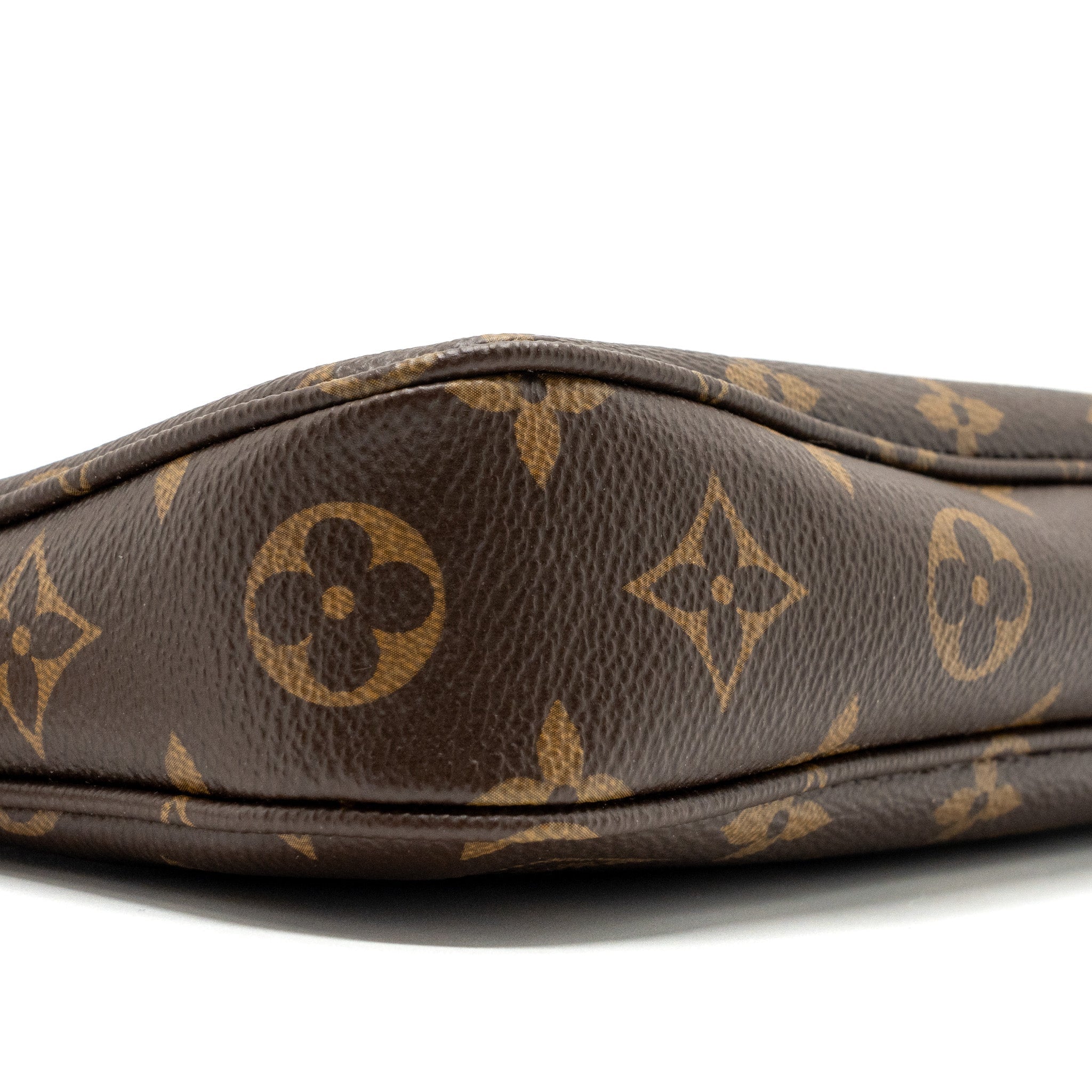 LOUIS VUITTON POCHETTE ACCESSORIES MONOGRAM CANVAS GHW