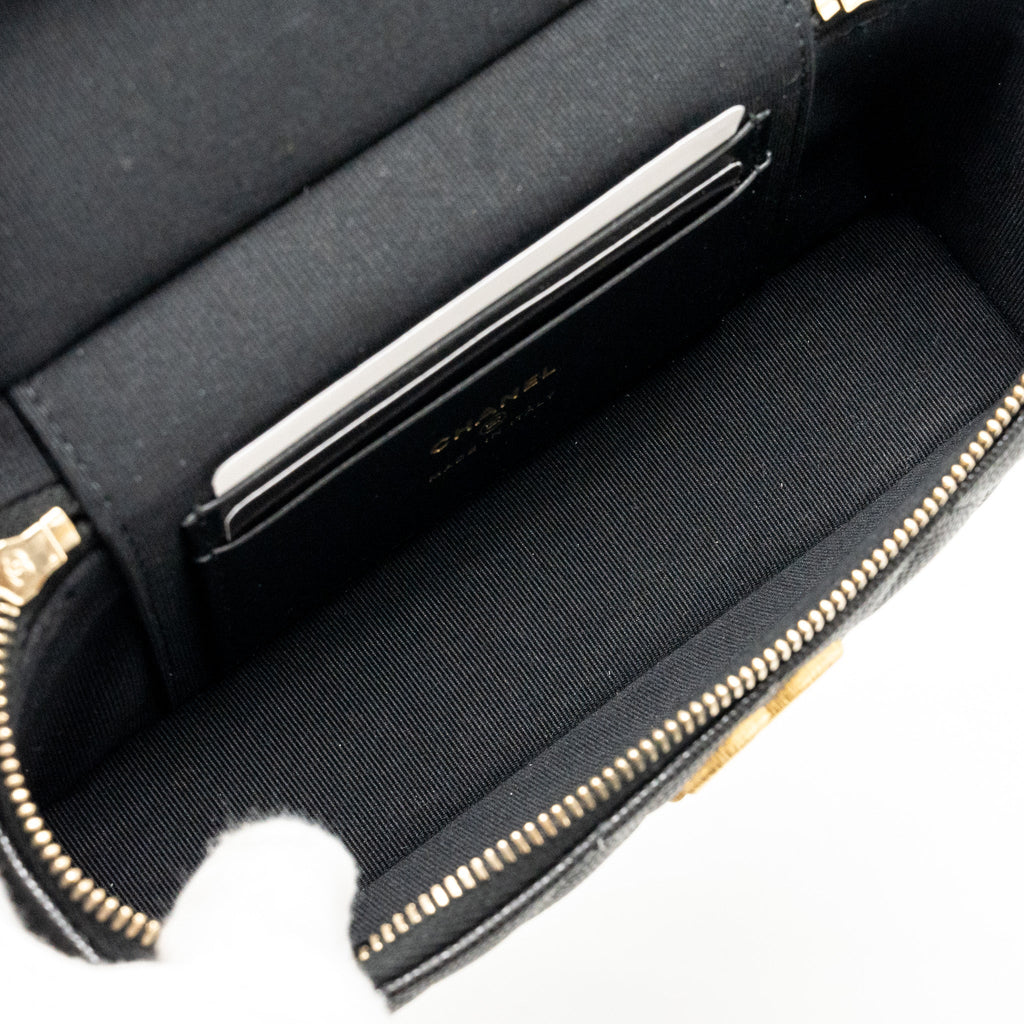 CHANEL TOP HANDLE VANITY BAG CAVIAR BLACK GHW (MICROCHIP)