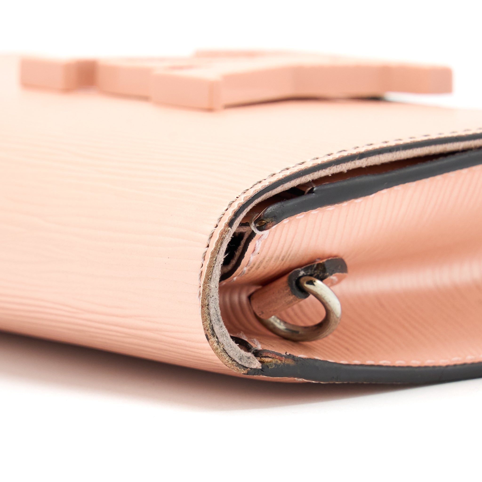 LOUIS VUITTON LOUISE CLUTCH PM EPI LIGHT PINK SHW