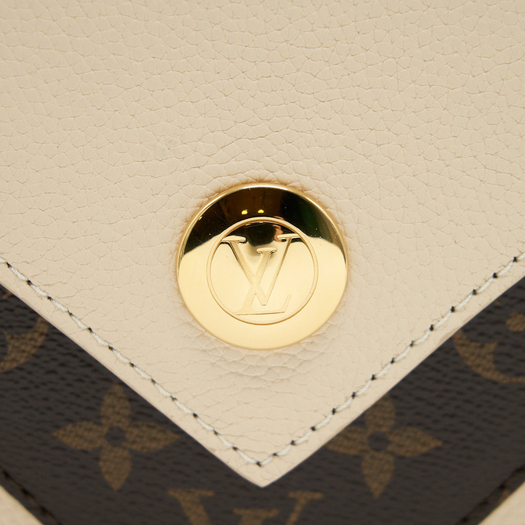 LOUIS VUITTON DOUBLE V BAG CREME