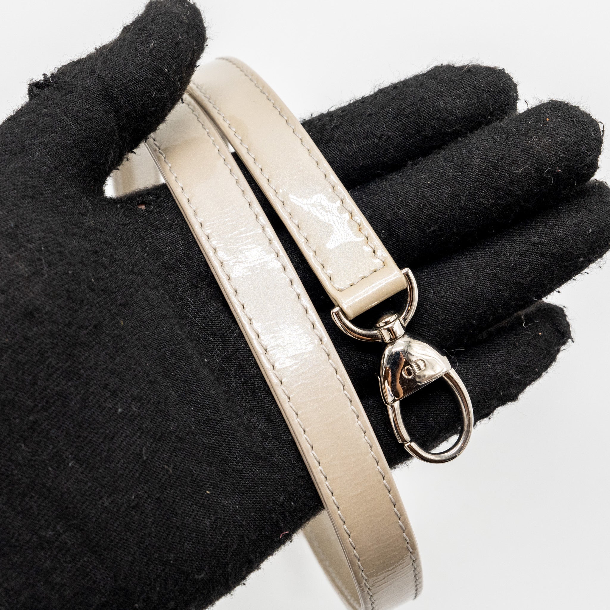 DIOR MEDIUM LADY DIOR PATENT LIGHT GREY SHW