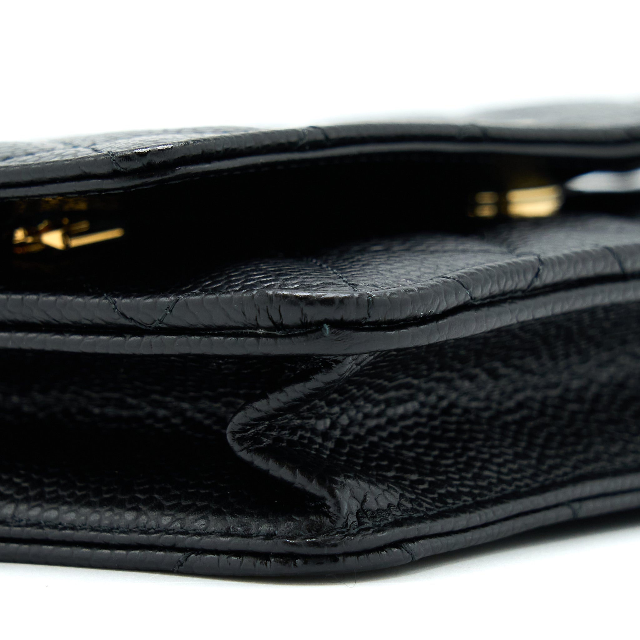 CHANEL CLASSIC WALLET ON CHAIN CAVIAR BLACK GHW (MICROCHIP)