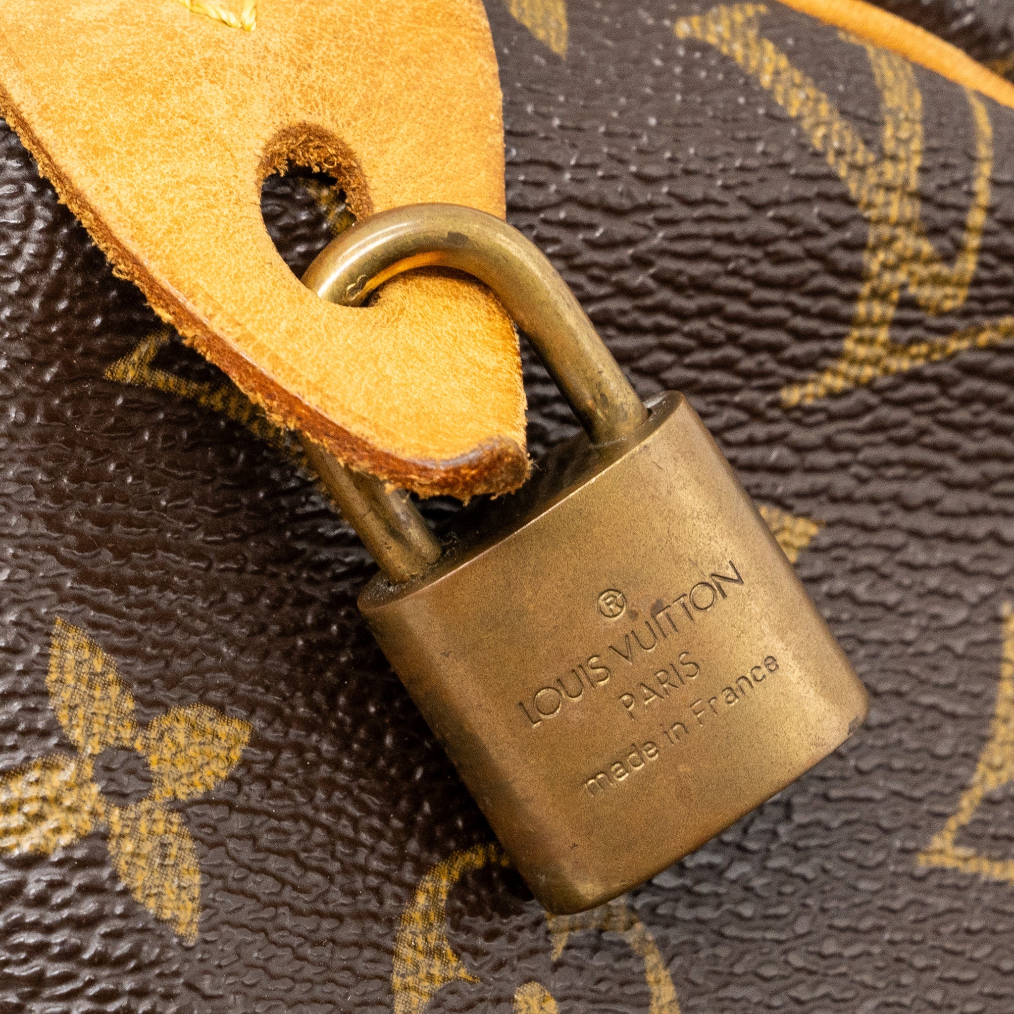 LOUIS VUITTON SPEEDY 30 MONOGRAM CANVAS GHW