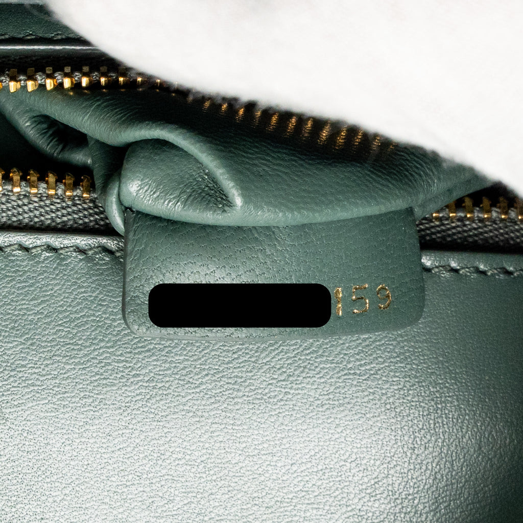 DIOR 30 MONTAIGNE MEDIUM FLAP BAG CALFSKIN GREEN GHW
