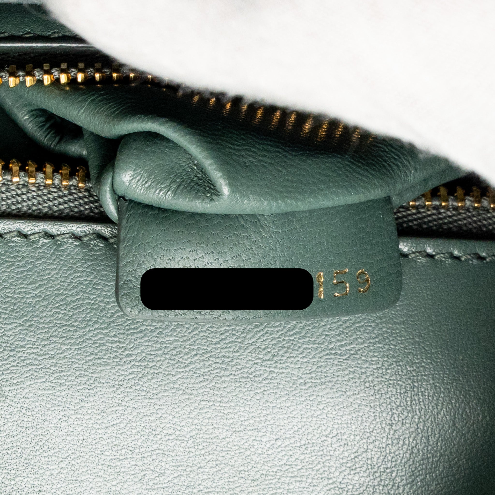 DIOR 30 MONTAIGNE MEDIUM FLAP BAG CALFSKIN GREEN GHW