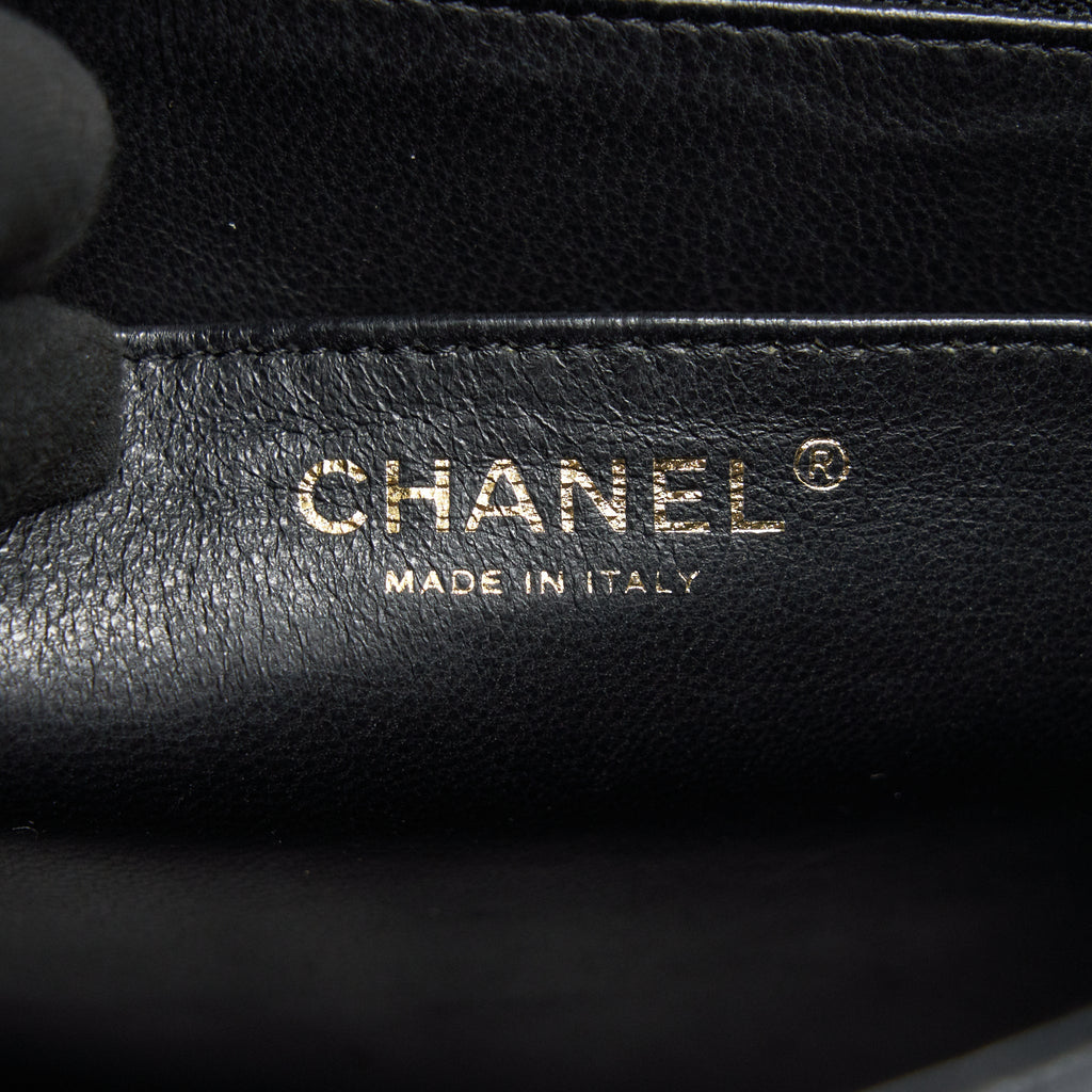 CHANEL CLASSIC JUMBO SINGLE FLAP BAG BLACK CAVIER GHW