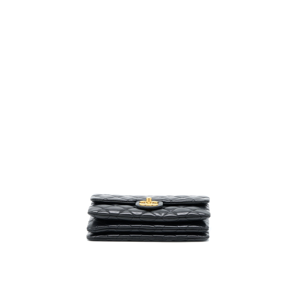 CHANEL 22K GOLD PILLAR ADJUSTMENT CHAIN FLAP BAG LAMBSKIN BLACK GHW (MICROCHIP)