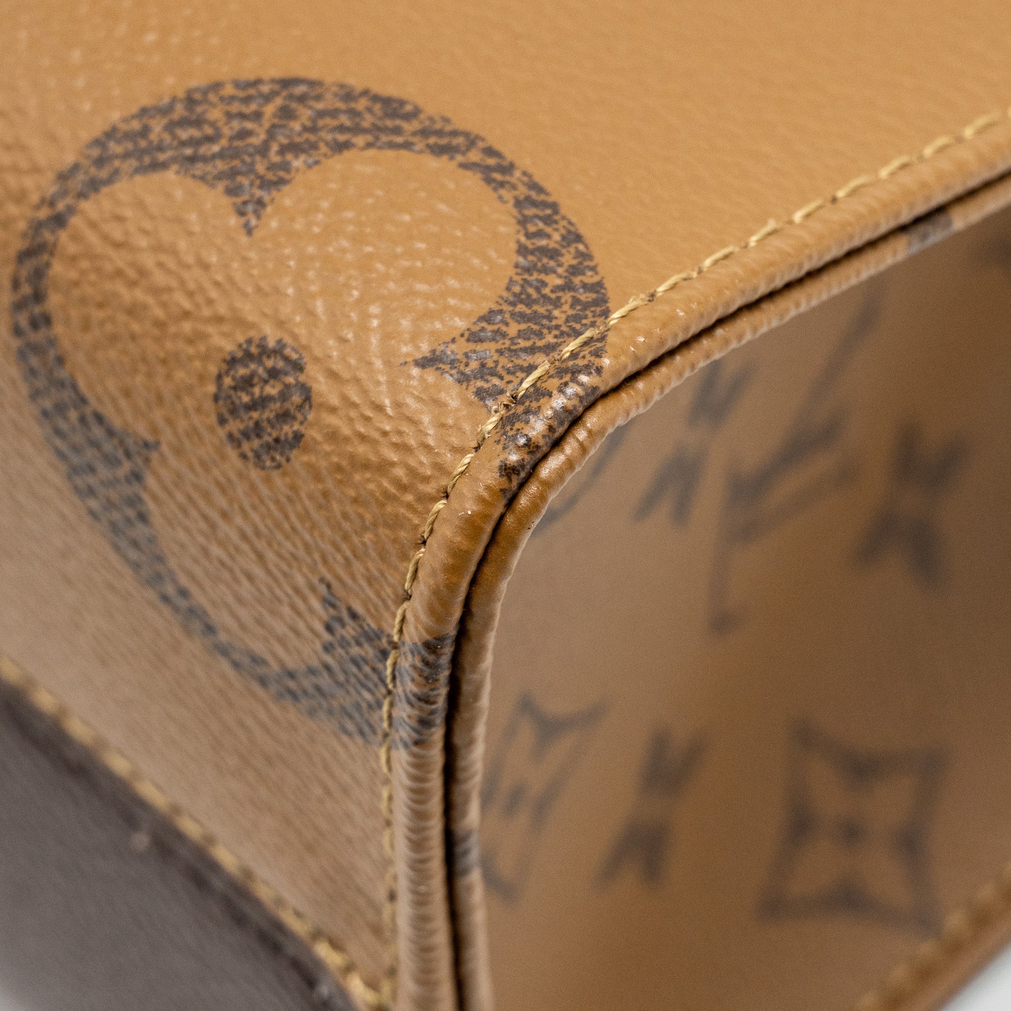 LOUIS VUITTON ONTHEGO PM MONOGRAM REVERSE CANVAS GHW
