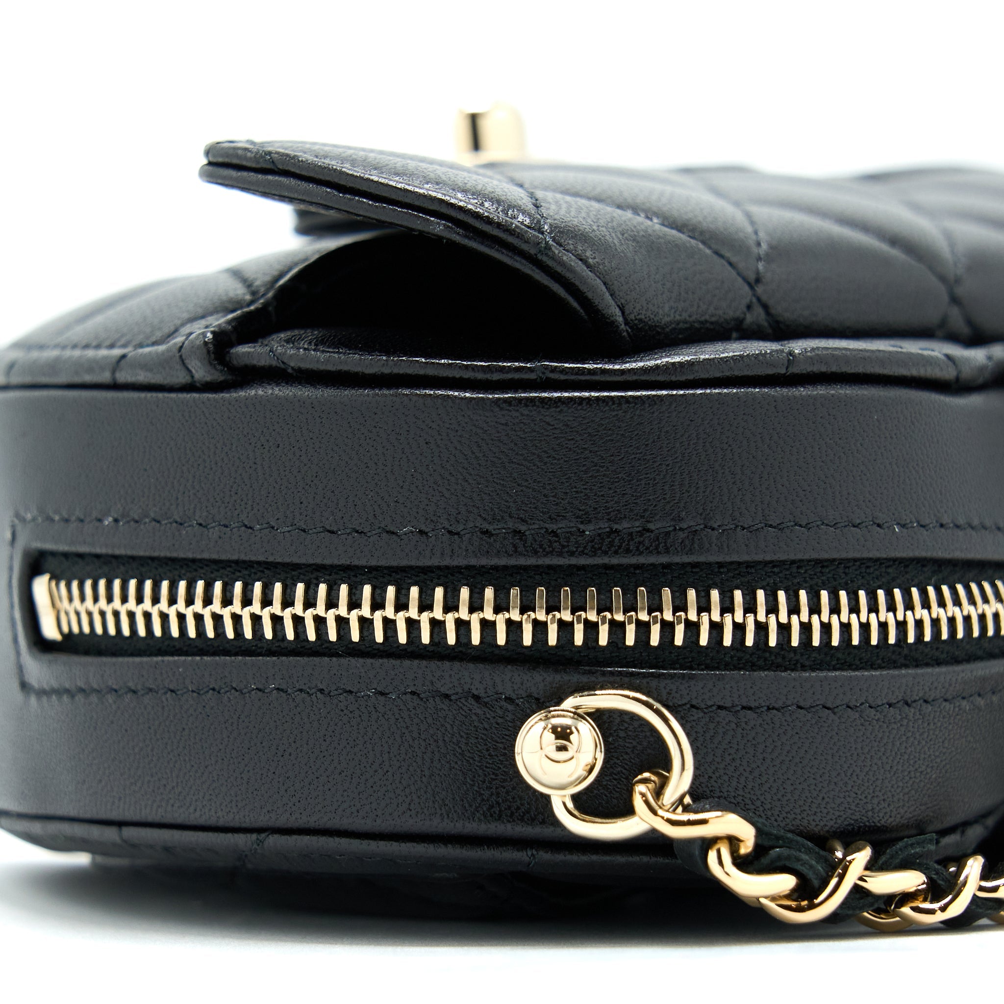 CHANEL 22S SMALL HEART BAG LAMBSKIN BLACK LGHW