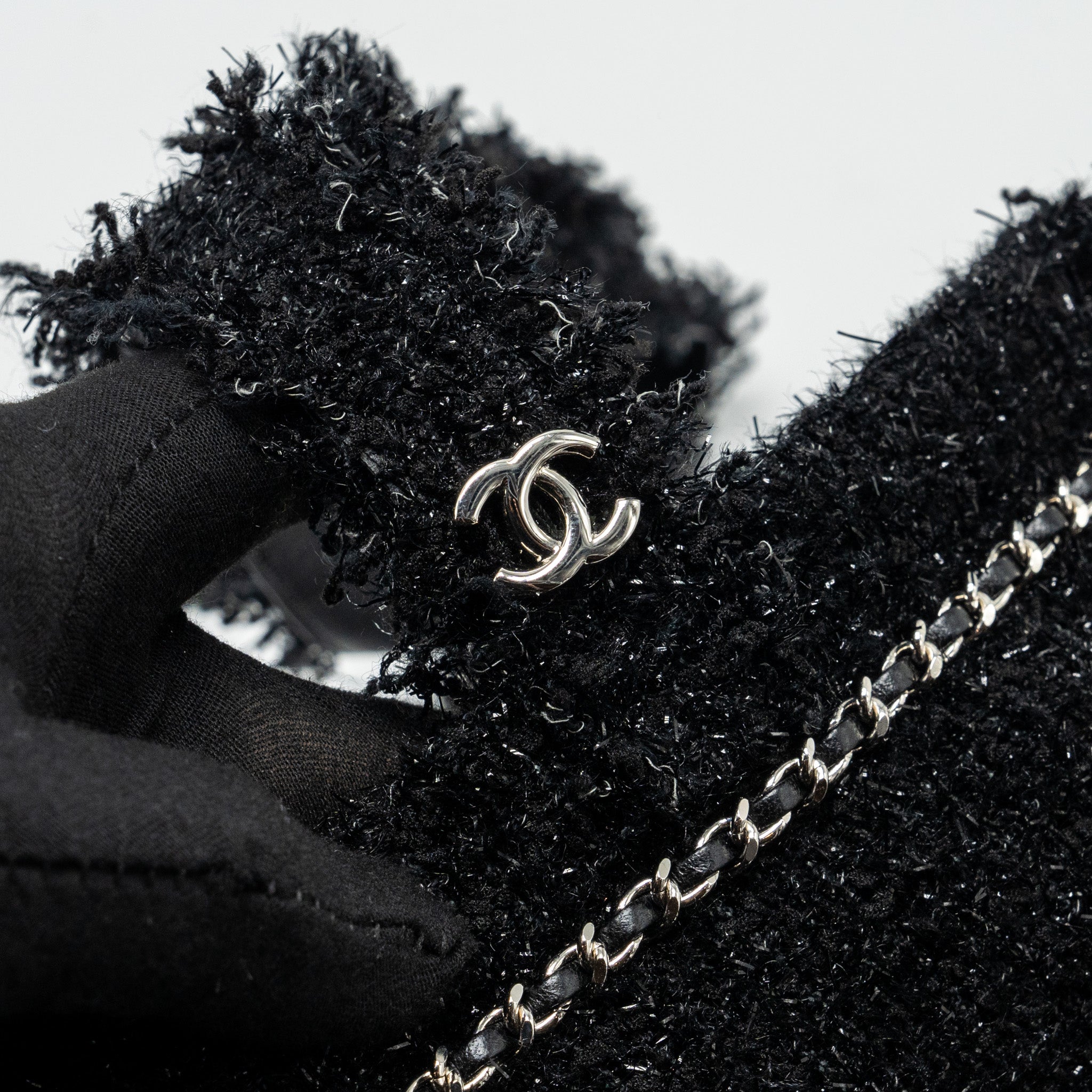 CHANEL 17S RESIN ROBOT TOTE BAG TWEED BLACK SHW