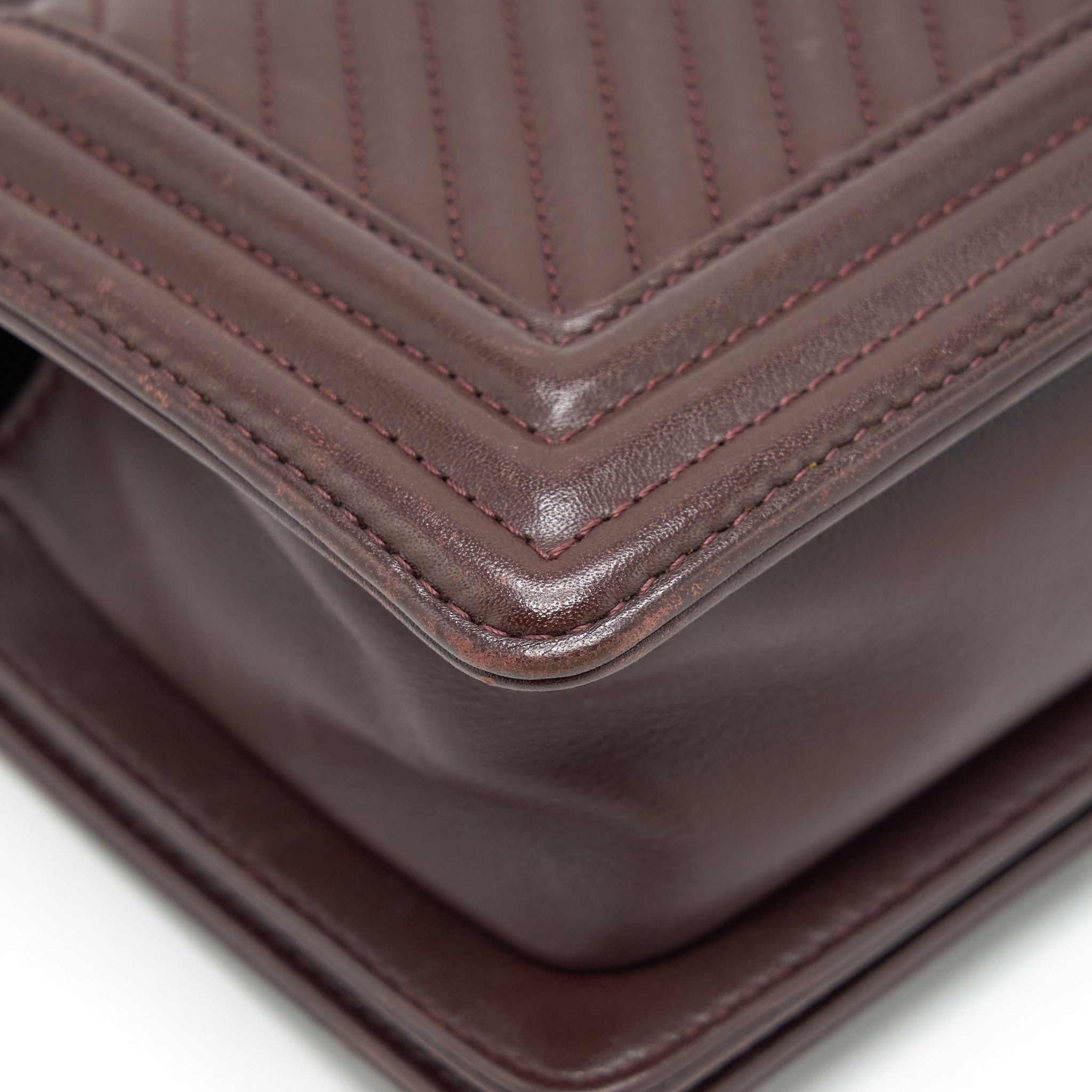 CHANEL CHEVRON SMALL BOY BAG LAMBSKIN BURGUNDY RUTHENIUM HARDWARE