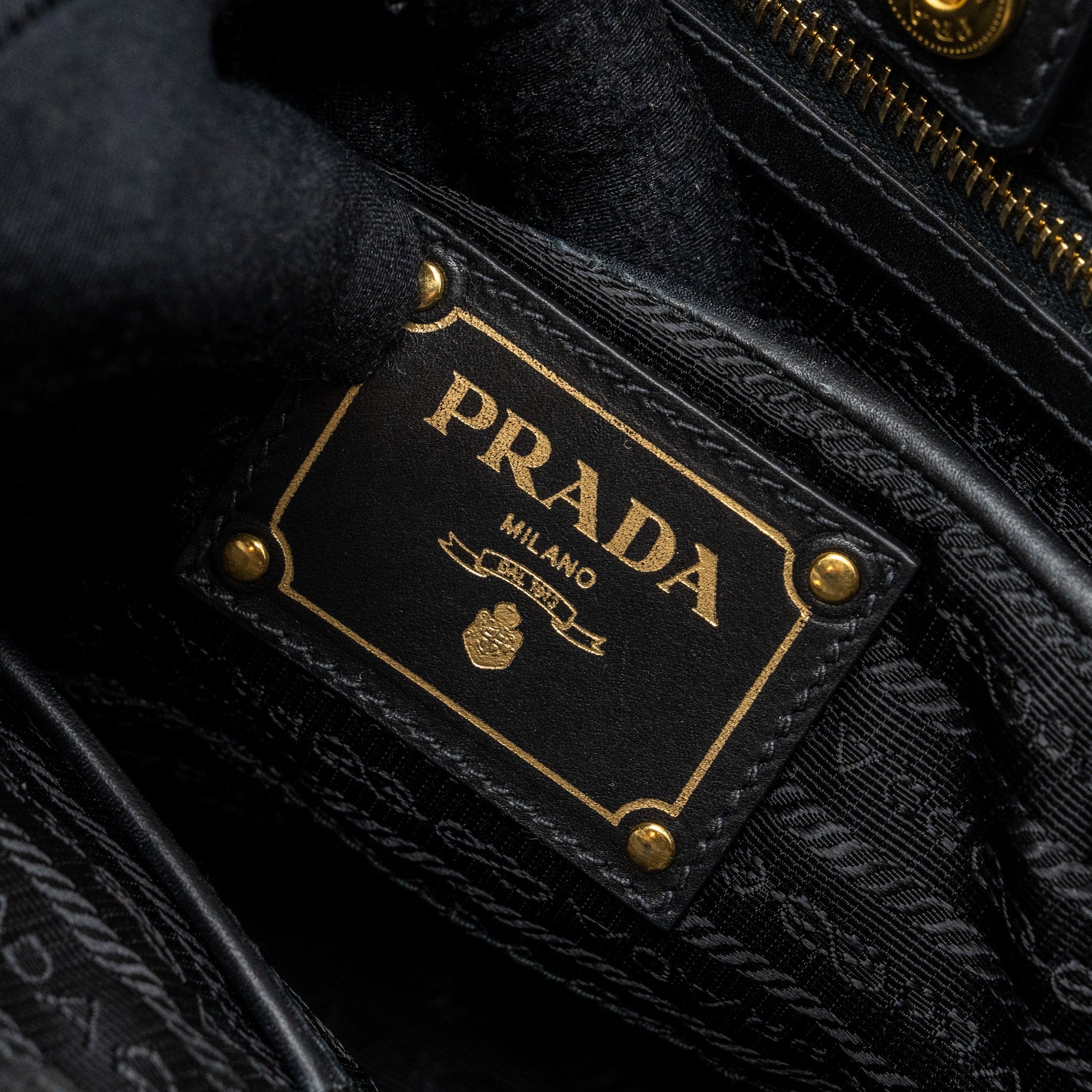 PRADA TOTE BAG NYLON / LEATHER BLACK GHW