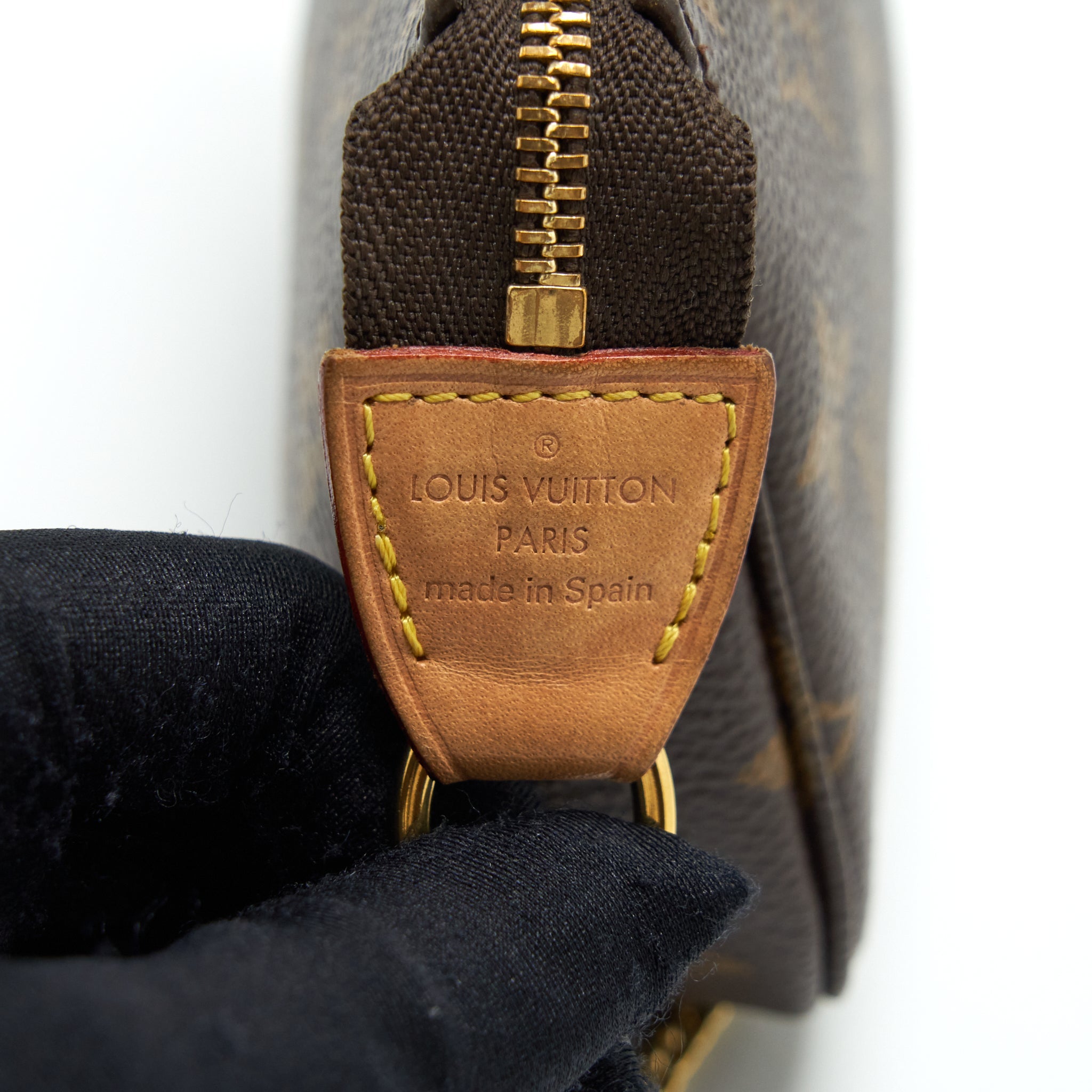 LOUIS VUITTON MINI POCHETTE MONOGRAM CANVAS GHW