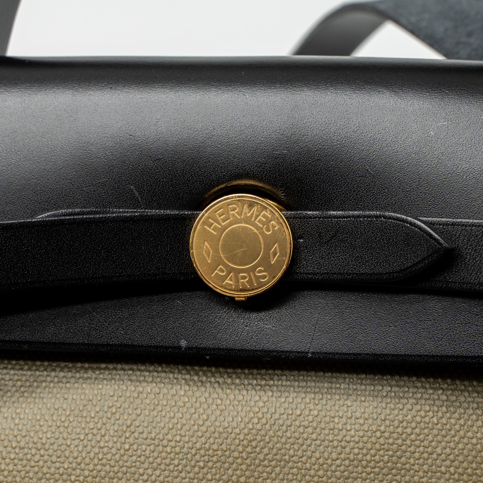 HERMES HERBAG 31 ZIP BAG TOLIE H BERLINE CANVAS/VACHE HUNTER LICHEN/ECRU-BEIGE/BLACK GHW