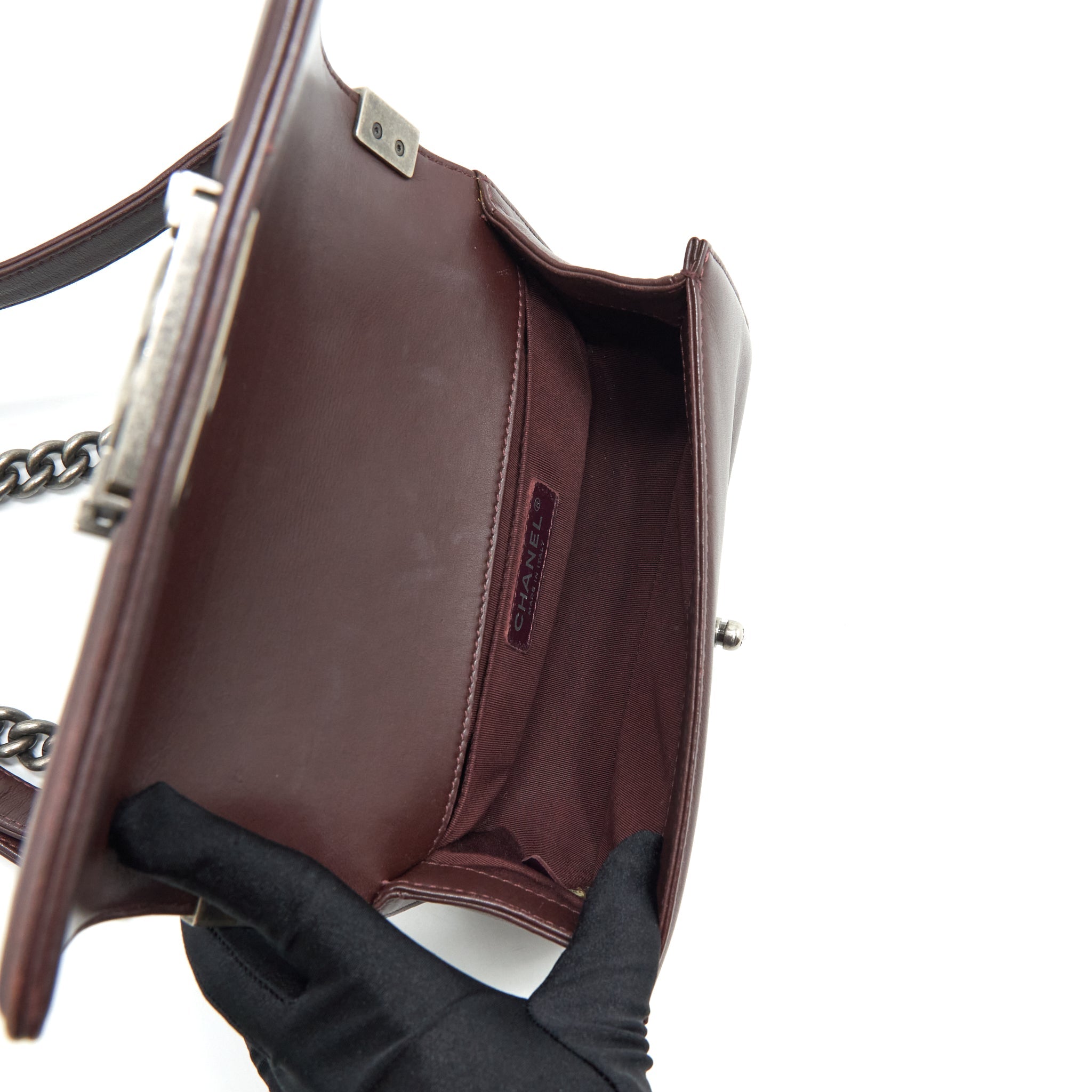 CHANEL CHEVRON SMALL BOY BAG LAMBSKIN BURGUNDY RUTHENIUM HARDWARE