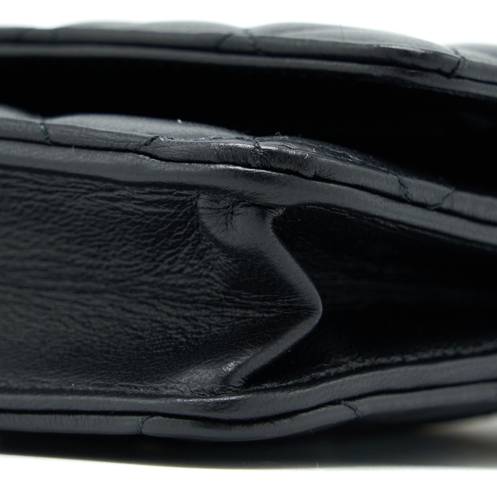 CHANEL DETAILED TOP HANDLE WALLET ON CHAIN LAMBSKIN BLACK GHW (MICROCHIP)