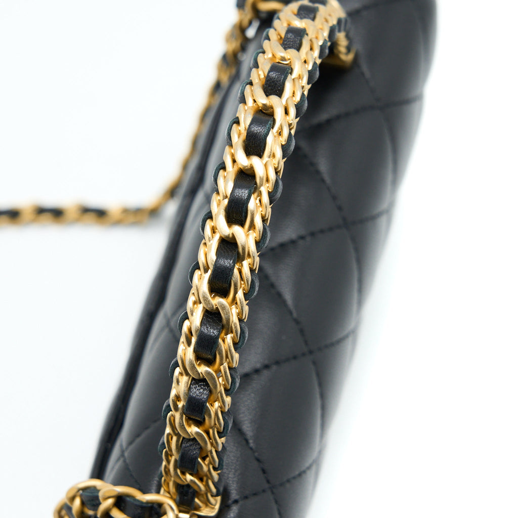 CHANEL DETAILED TOP HANDLE WALLET ON CHAIN LAMBSKIN BLACK GHW (MICROCHIP)