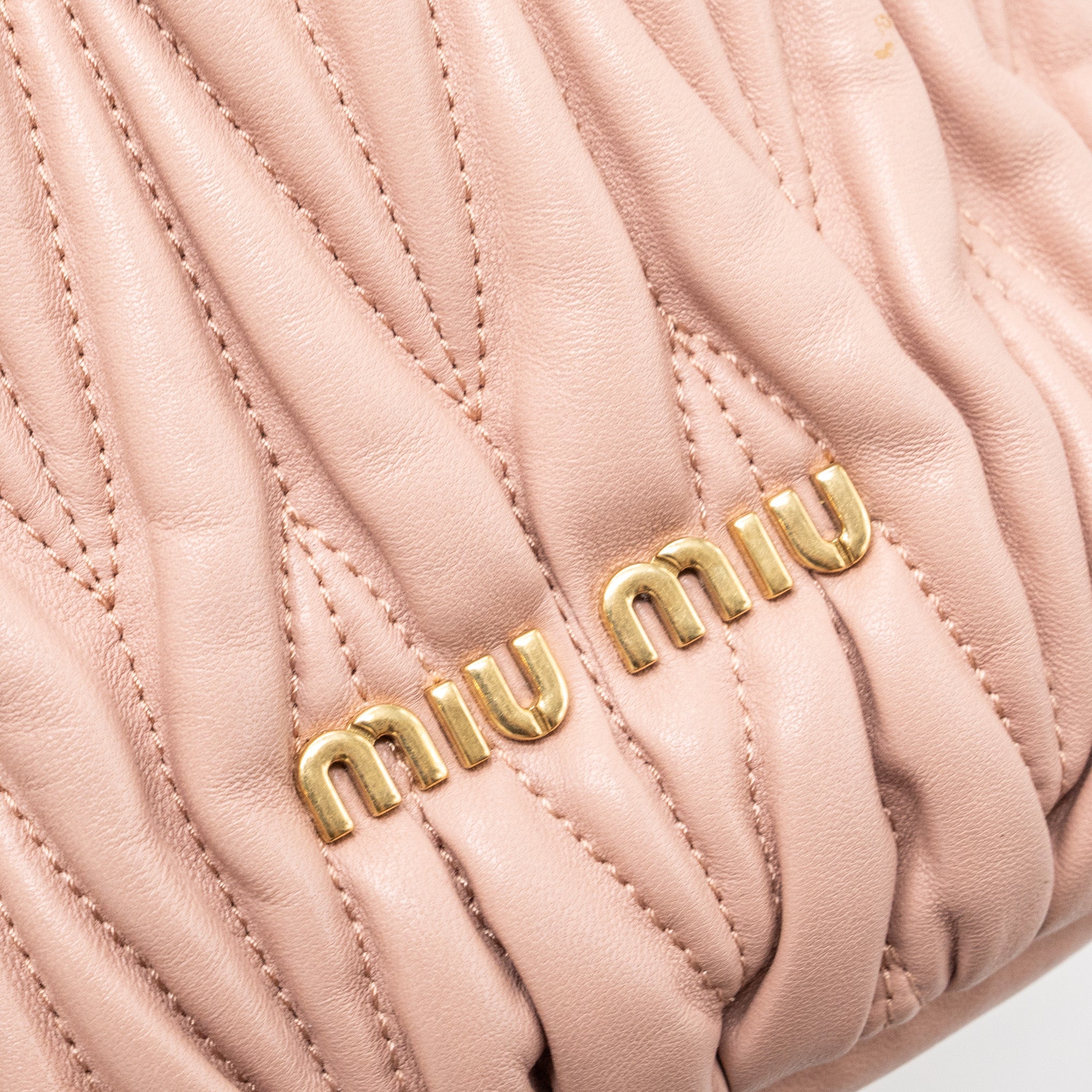 MIUMIU MATELASSE BUCKET BAG NAPPA PINK GHW