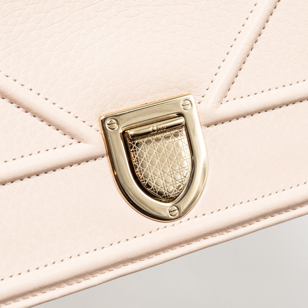 DIOR SMALL DIORAMA GRAINED CALFSKIN LIGHT PINK LGHW