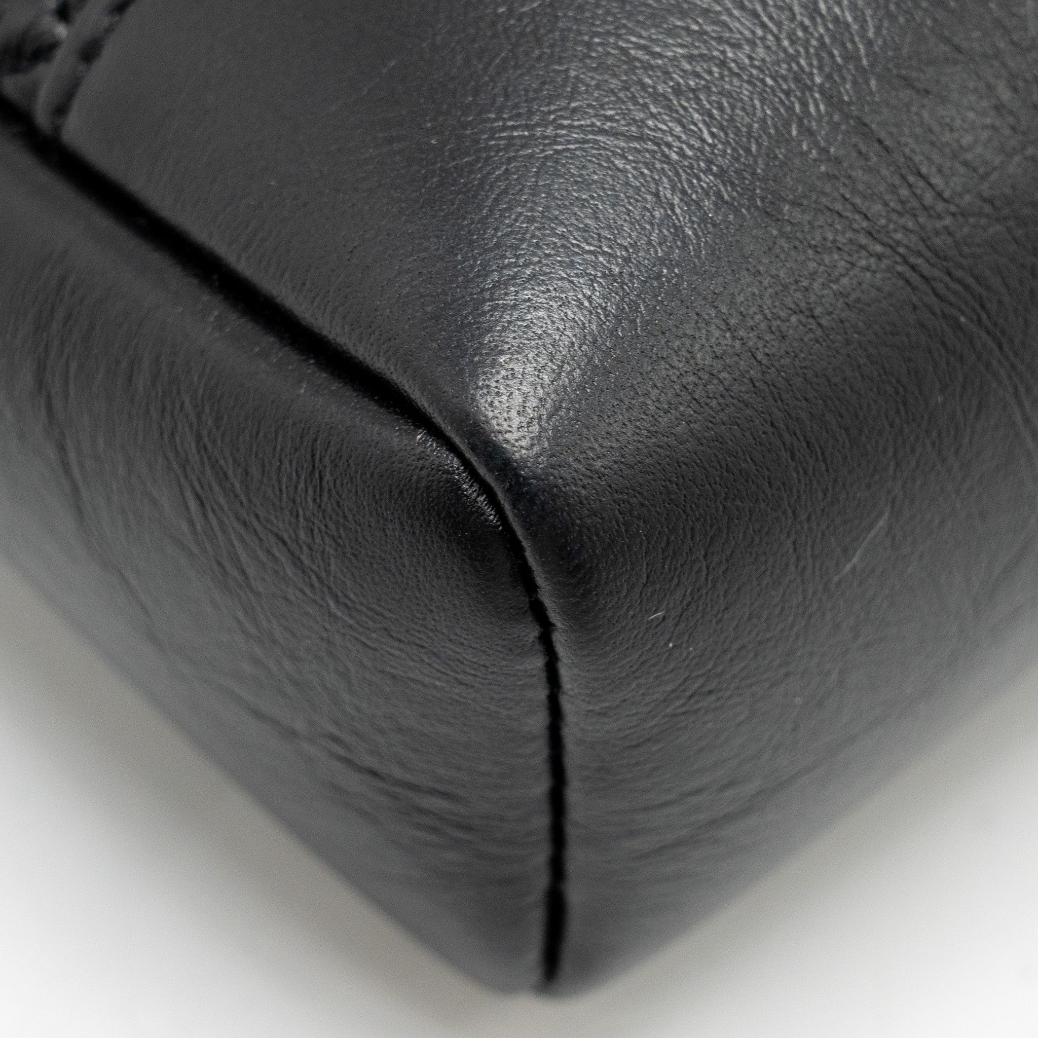 CHANEL MINI 31 BAG CALFSKIN BLACK LGHW(MICROCHIP)