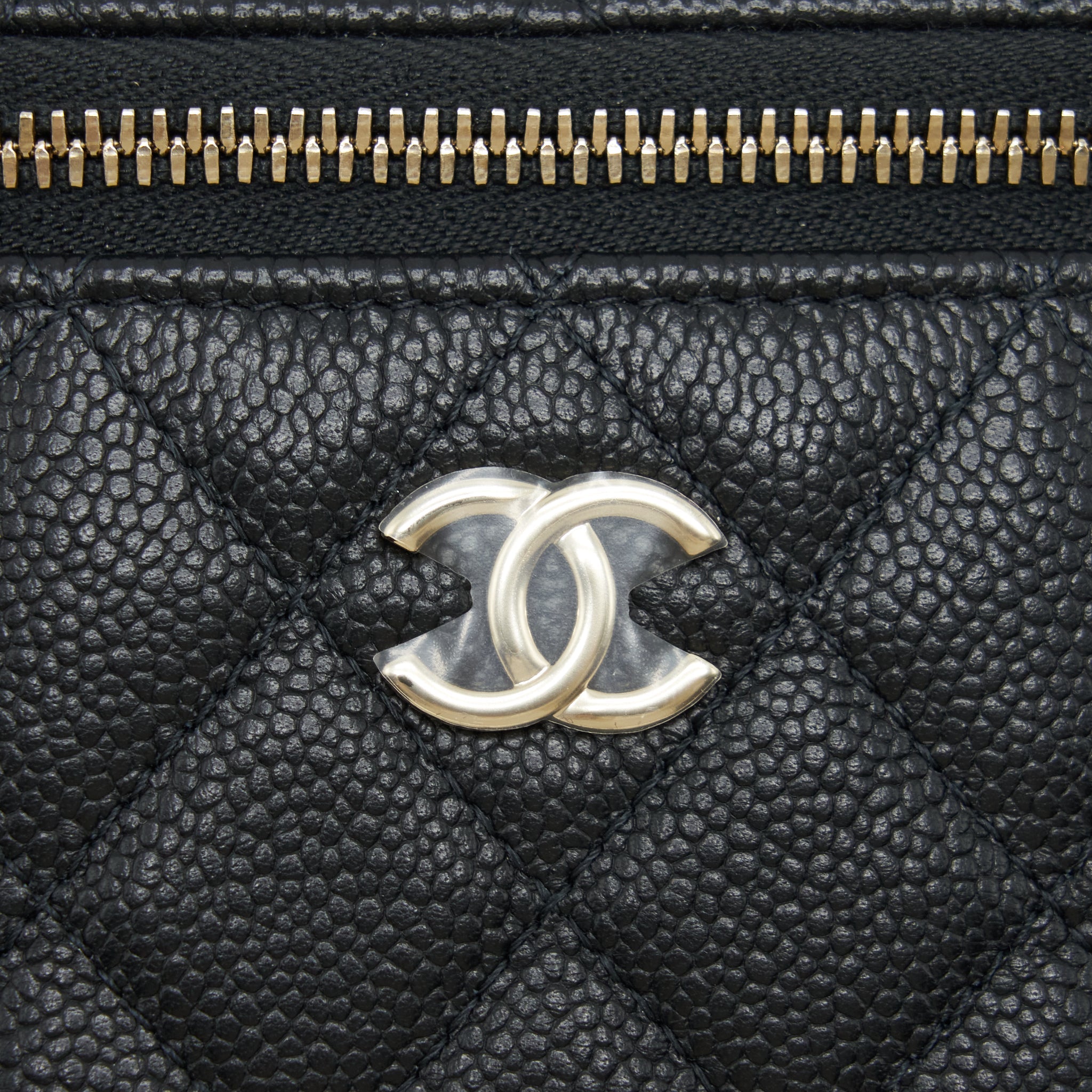 CHANEL 22P VERTICAL MINI VANITY WITH CC LOGO CHAIN CAVIAR BLACK LGHW