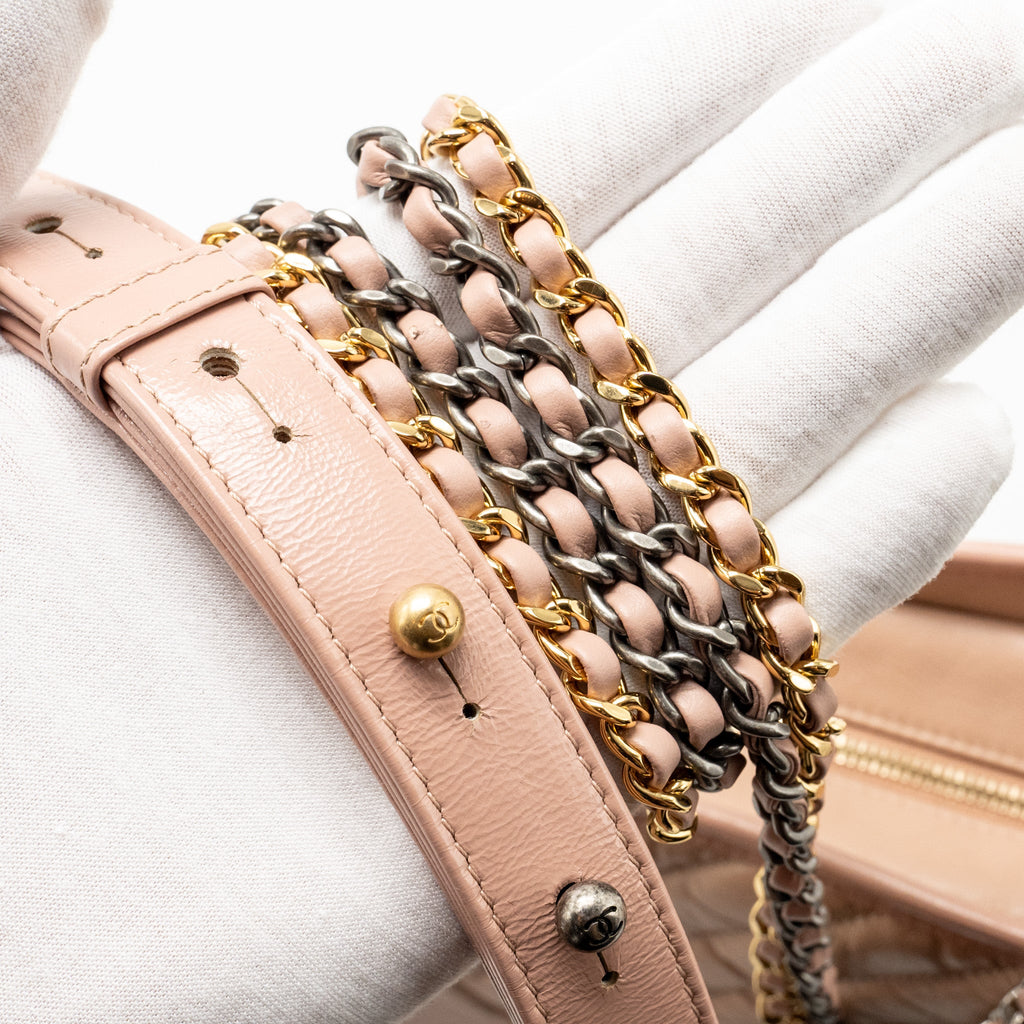 CHANEL CHEVRON GABRIELLE HOBO BAG CALFSKIN PINK BEIGE MULTICOLOUR HARDWARE