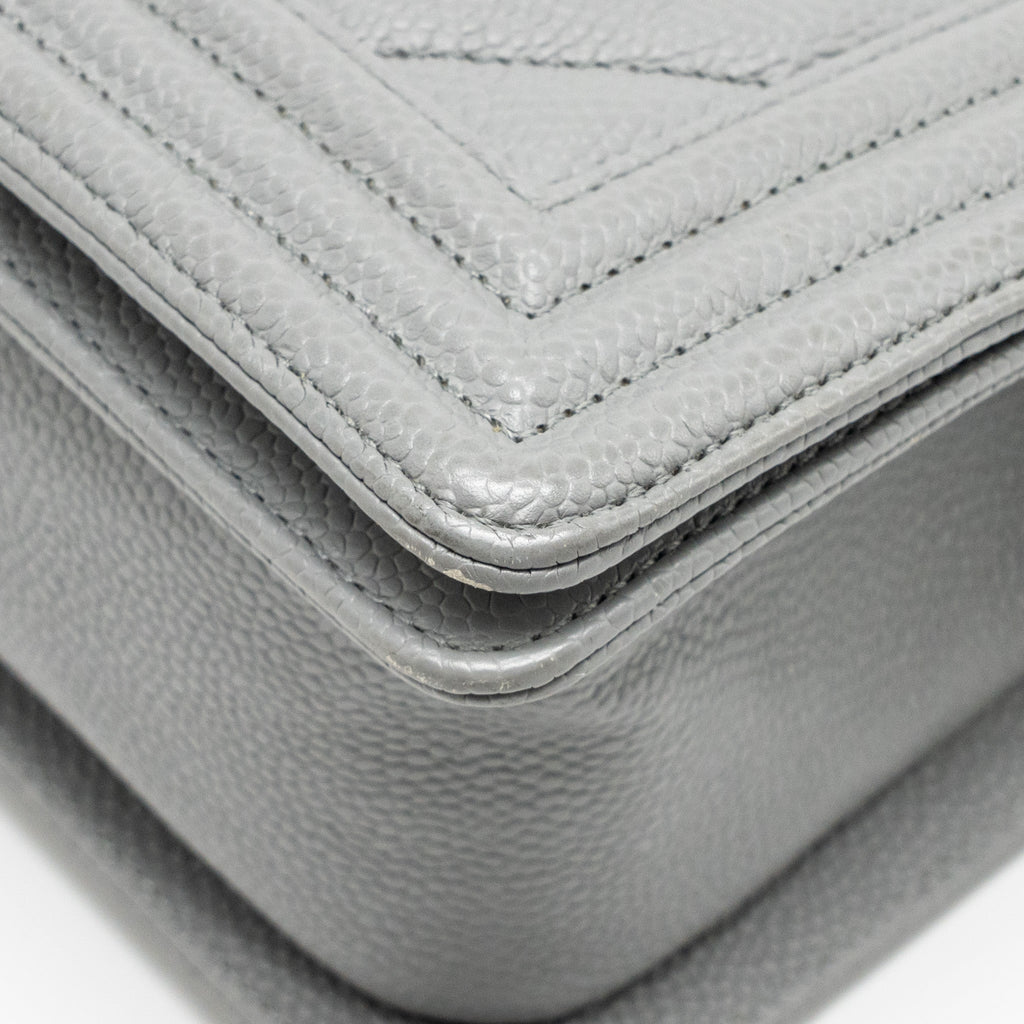 CHANEL MEDIUM BOY BAG CHEVRON CAVIAR GREY RUTHENIUM SILVER HARDWARE