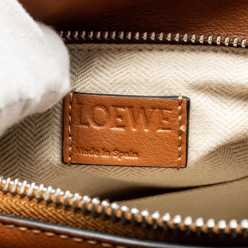 LOEWE SMALL PUZZLE BAG CALFSKIN TAN SHW