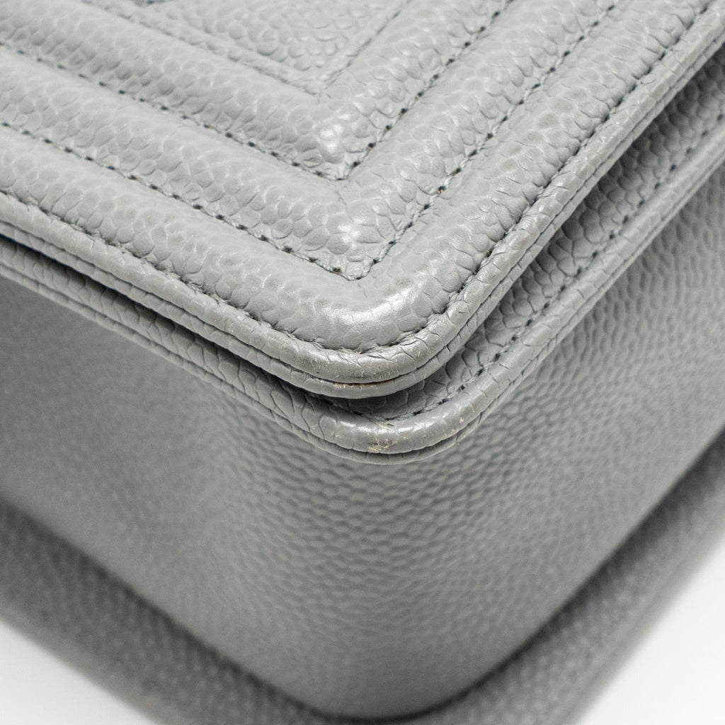 CHANEL MEDIUM BOY BAG CHEVRON CAVIAR GREY RUTHENIUM SILVER HARDWARE