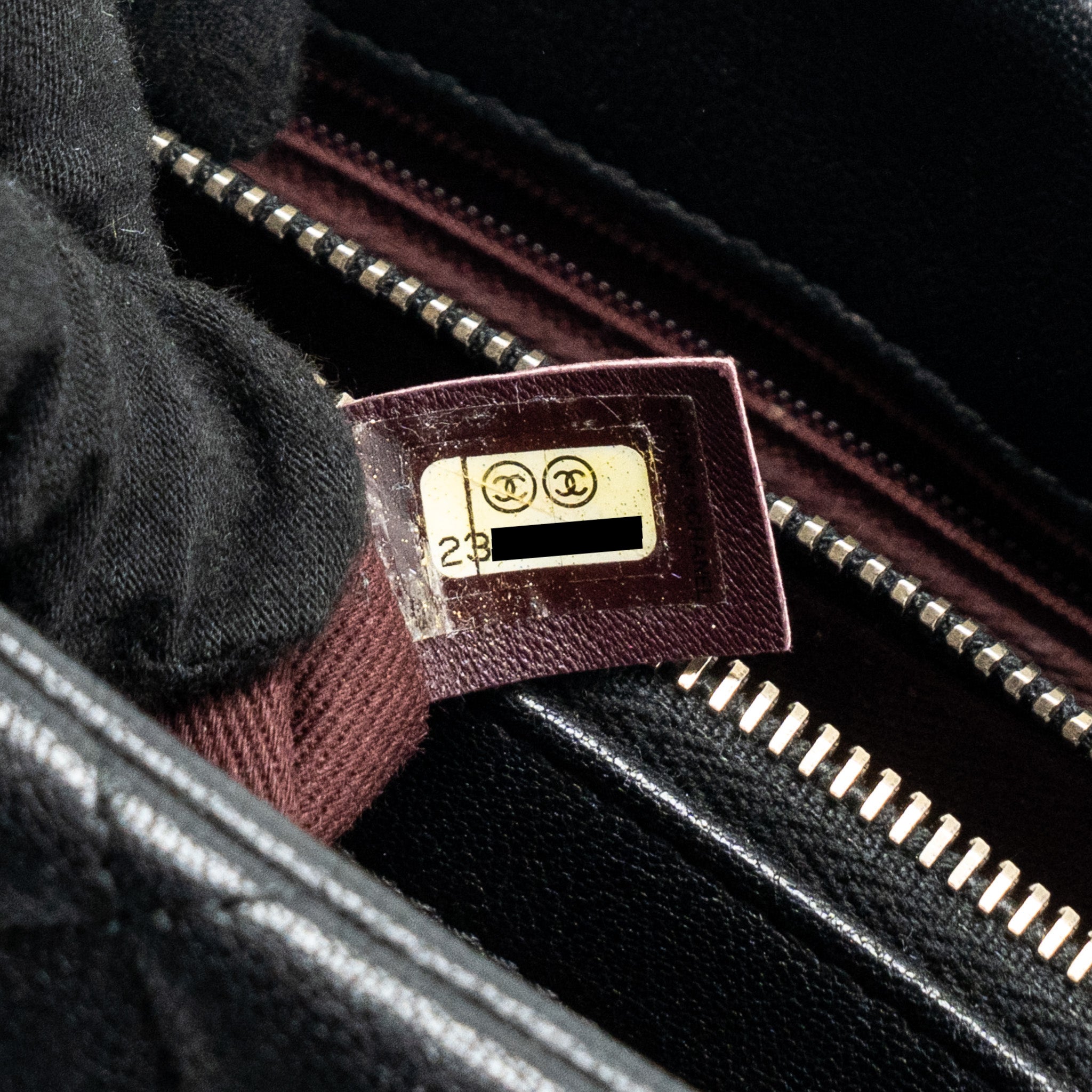 CHANEL CHAINS HANDLE FLAP BAG LAMBSKIN BLACK GHW