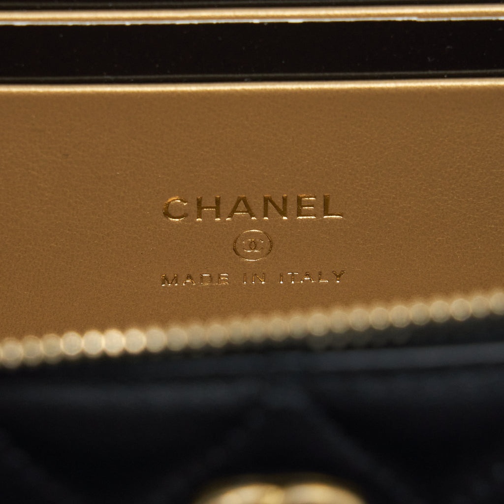 CHANEL 22S PEARL CRUSH LONG VANITY WITH CHAIN LAMBSKIN BLACK GHW