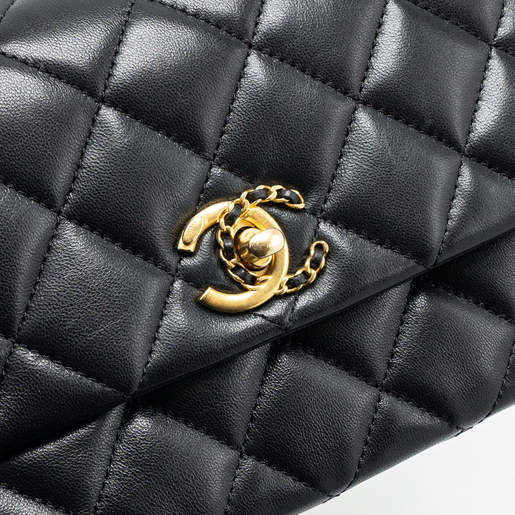 CHANEL 22A MINI SQUARE FLAP BAG LAMBSKIN BLACK GHW (MICROCHIP)